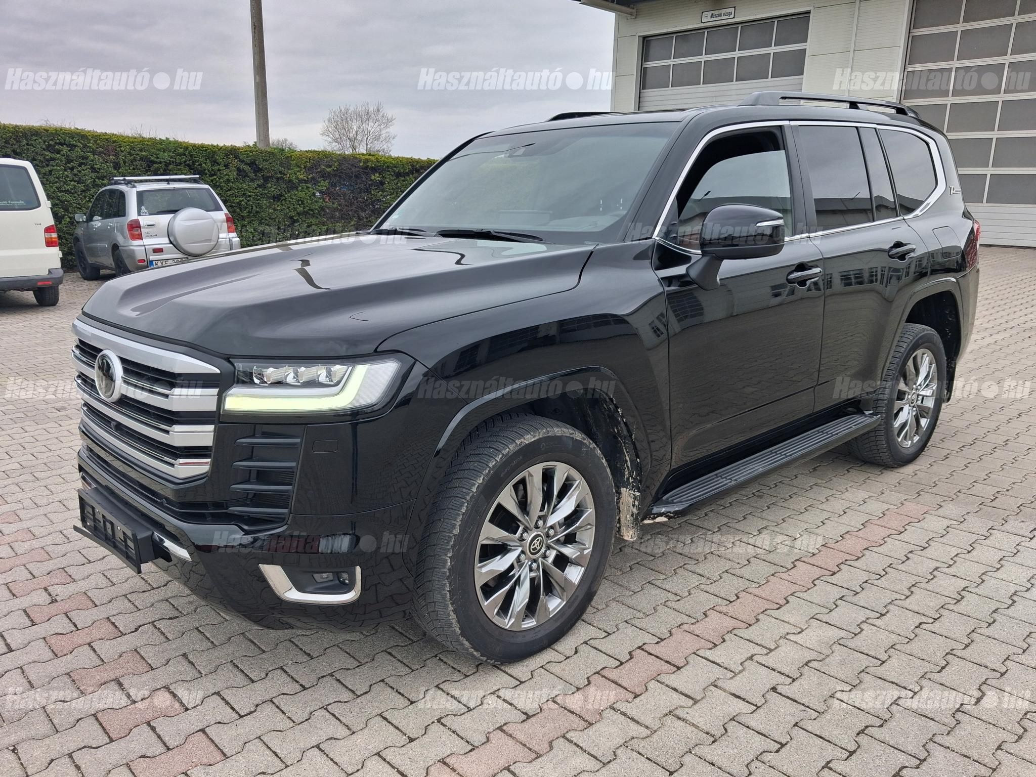 TOYOTA LAND CRUISER 2023/1 - 1