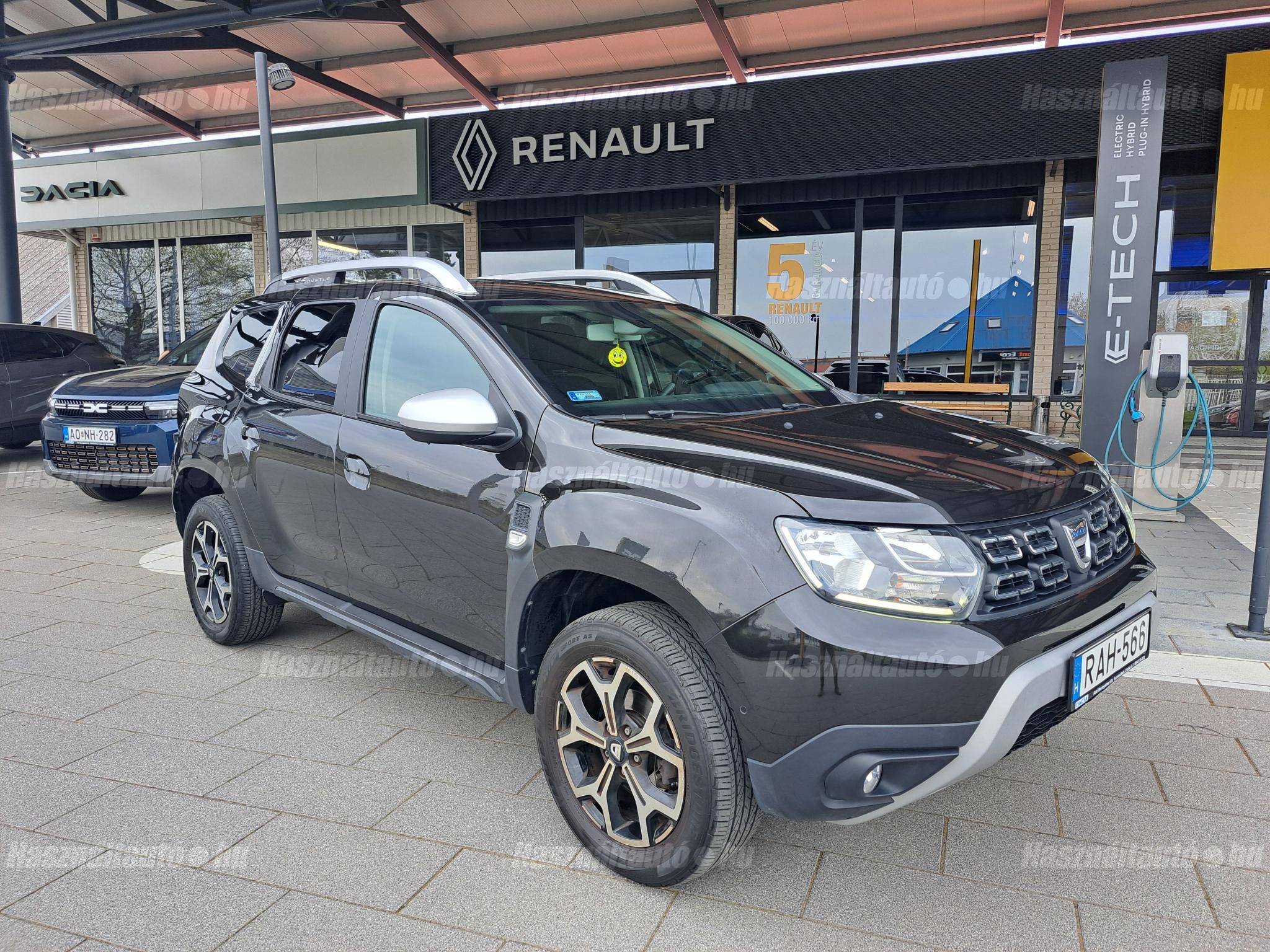 DACIA DUSTER 2018/8 - 1