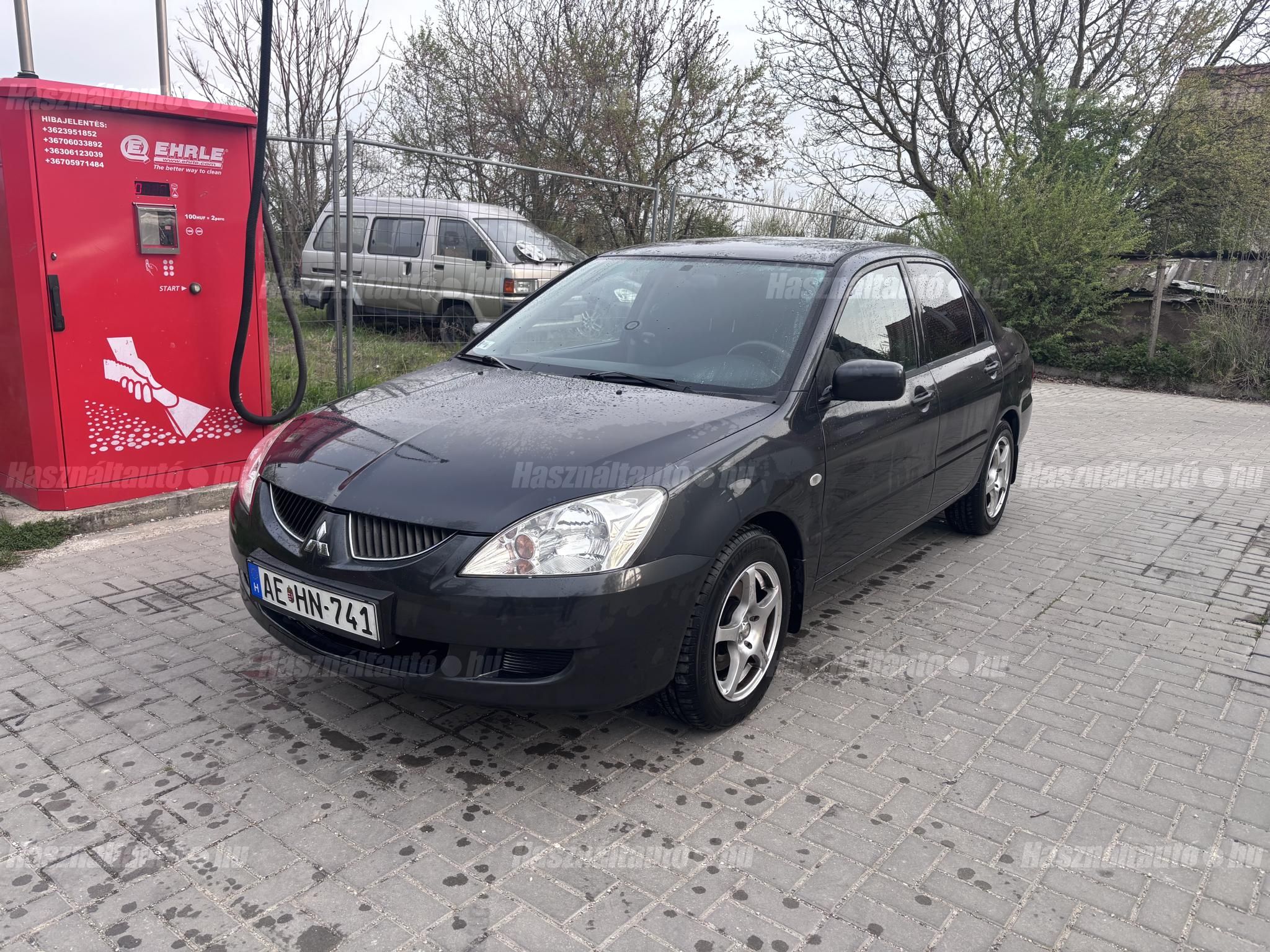 MITSUBISHI LANCER 2003/9 - 1