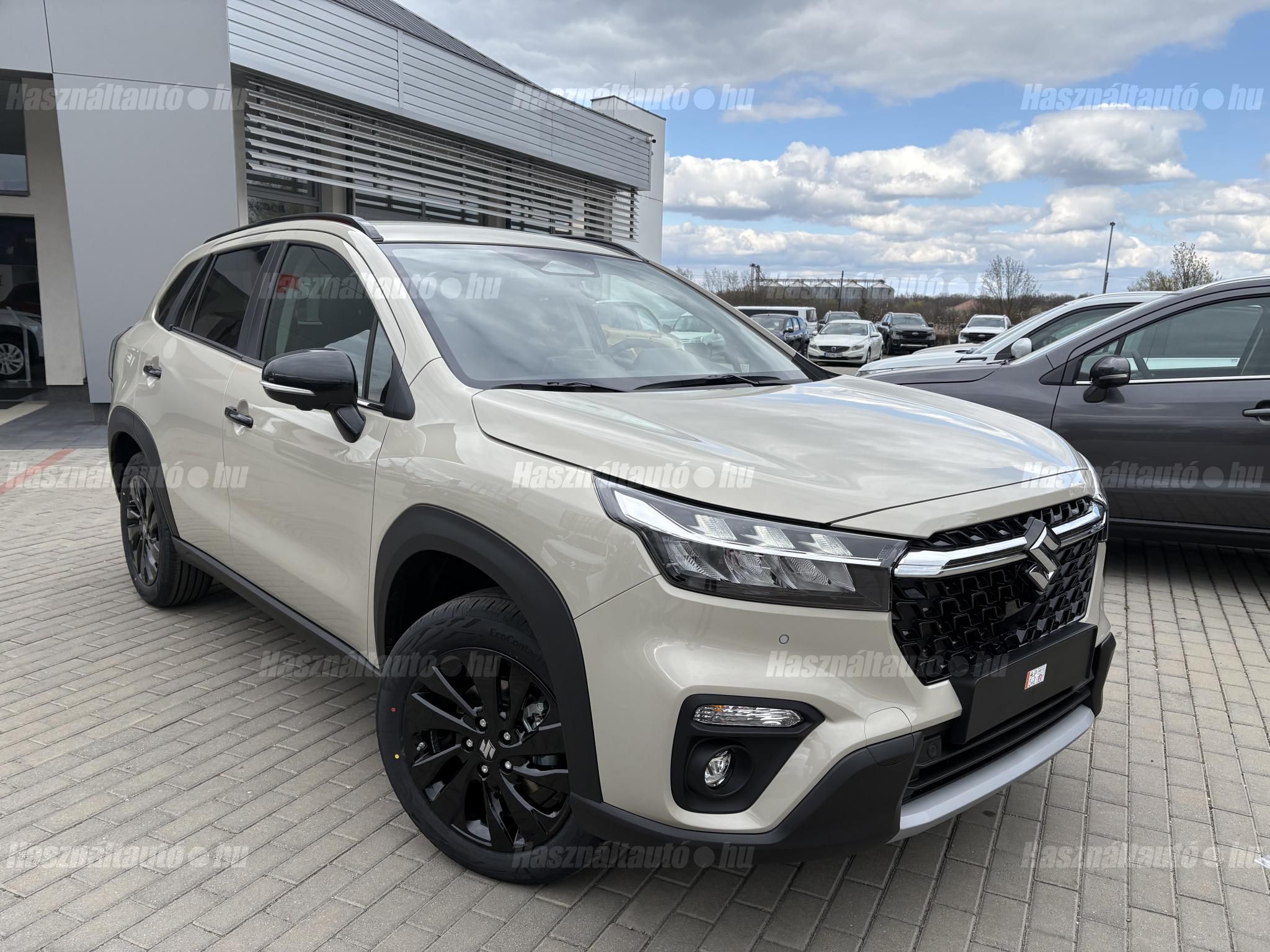 SUZUKI S-CROSS 2026/4 - 1