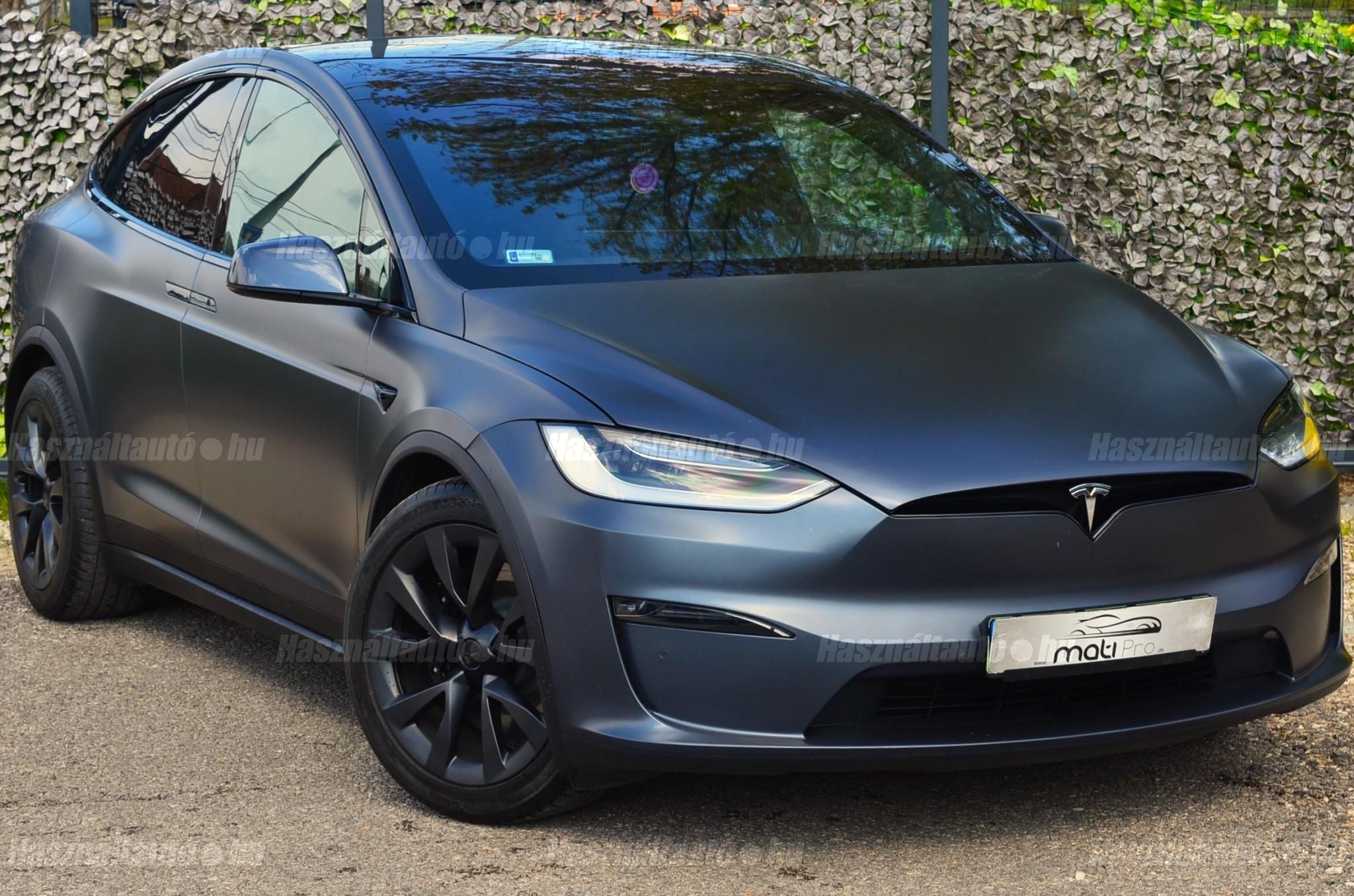 TESLA MODEL X 2022/12 - 1