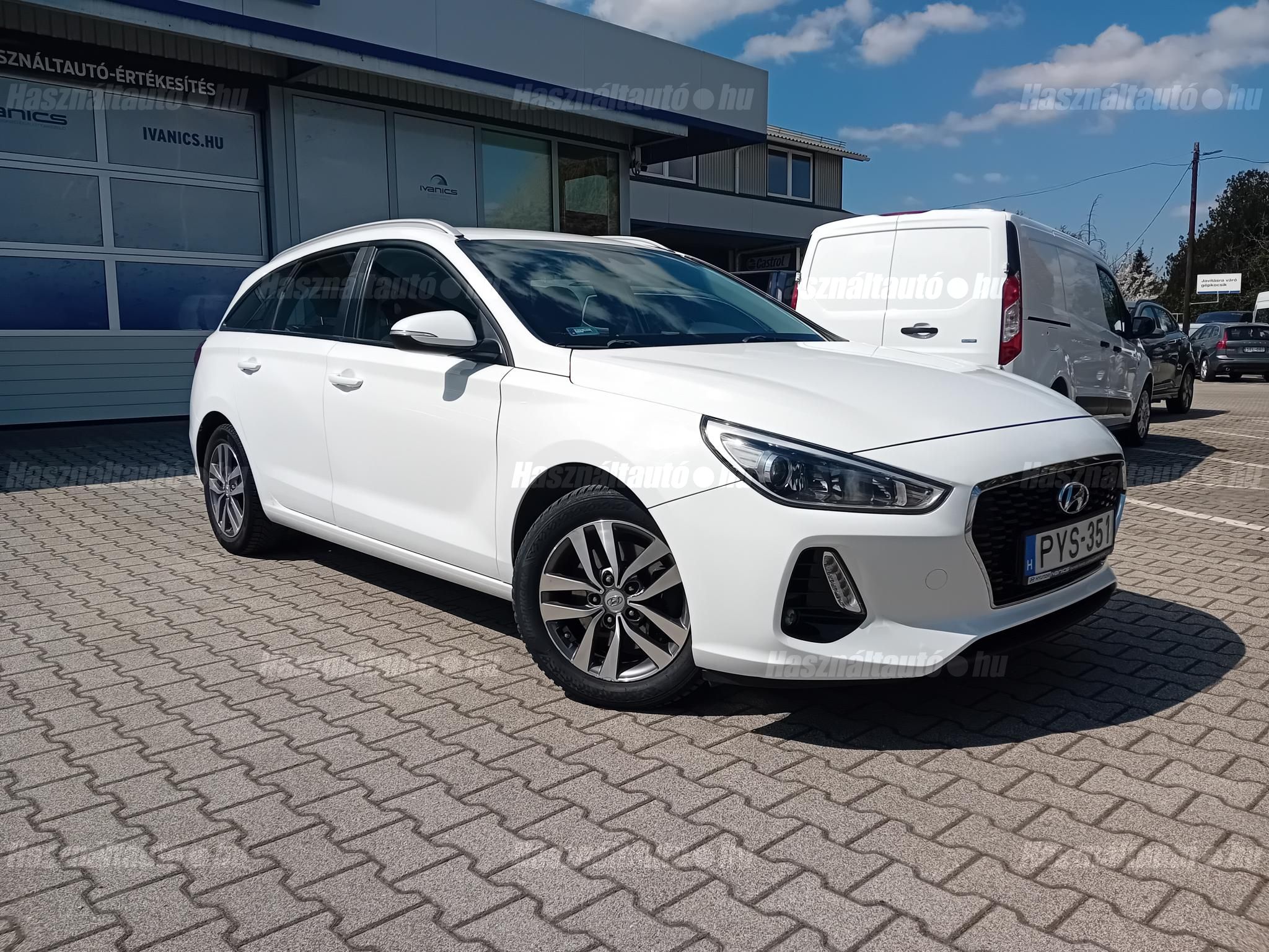 HYUNDAI I30 2018/7 - 1