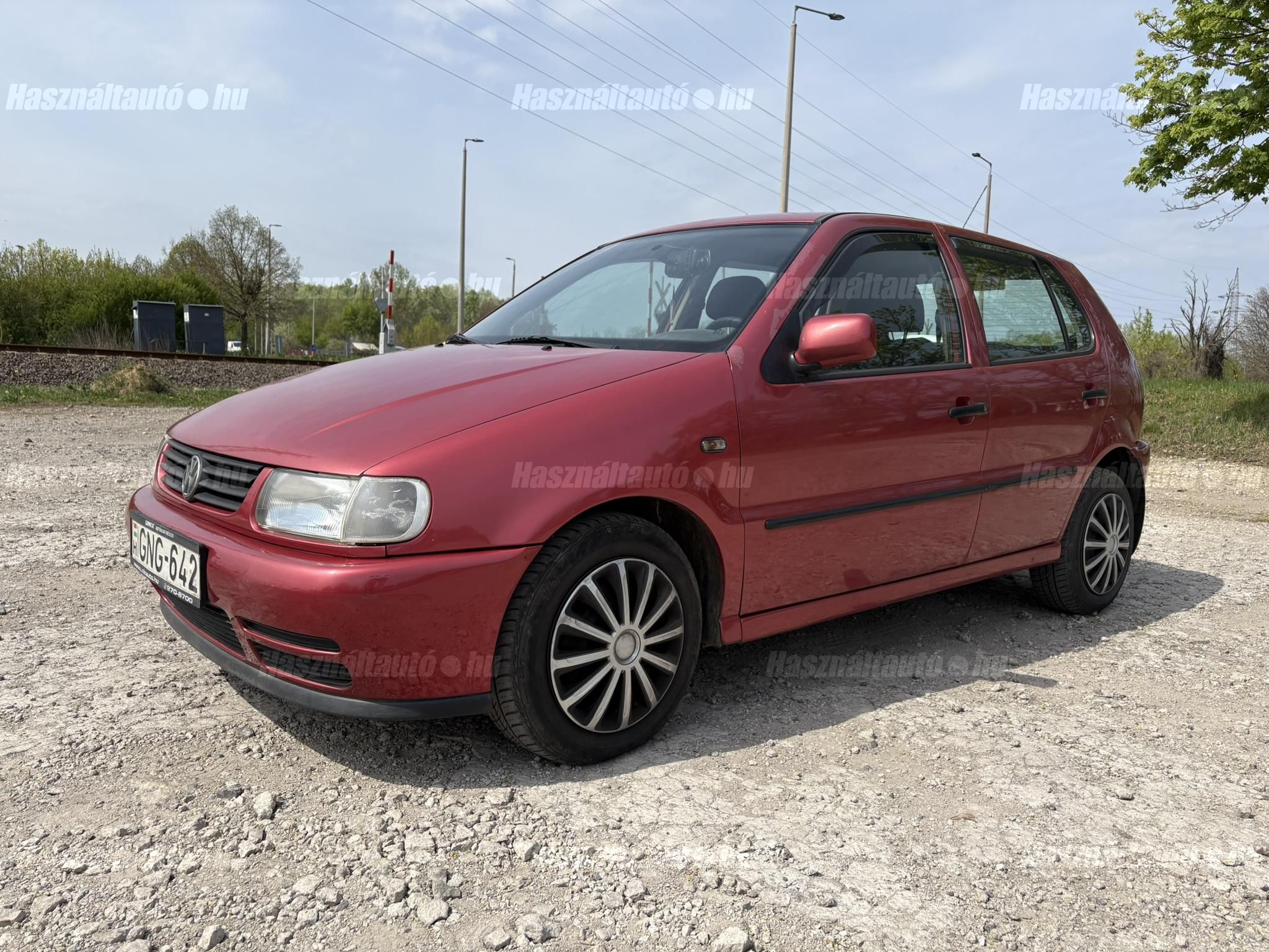 VOLKSWAGEN POLO 1998/4 - 1