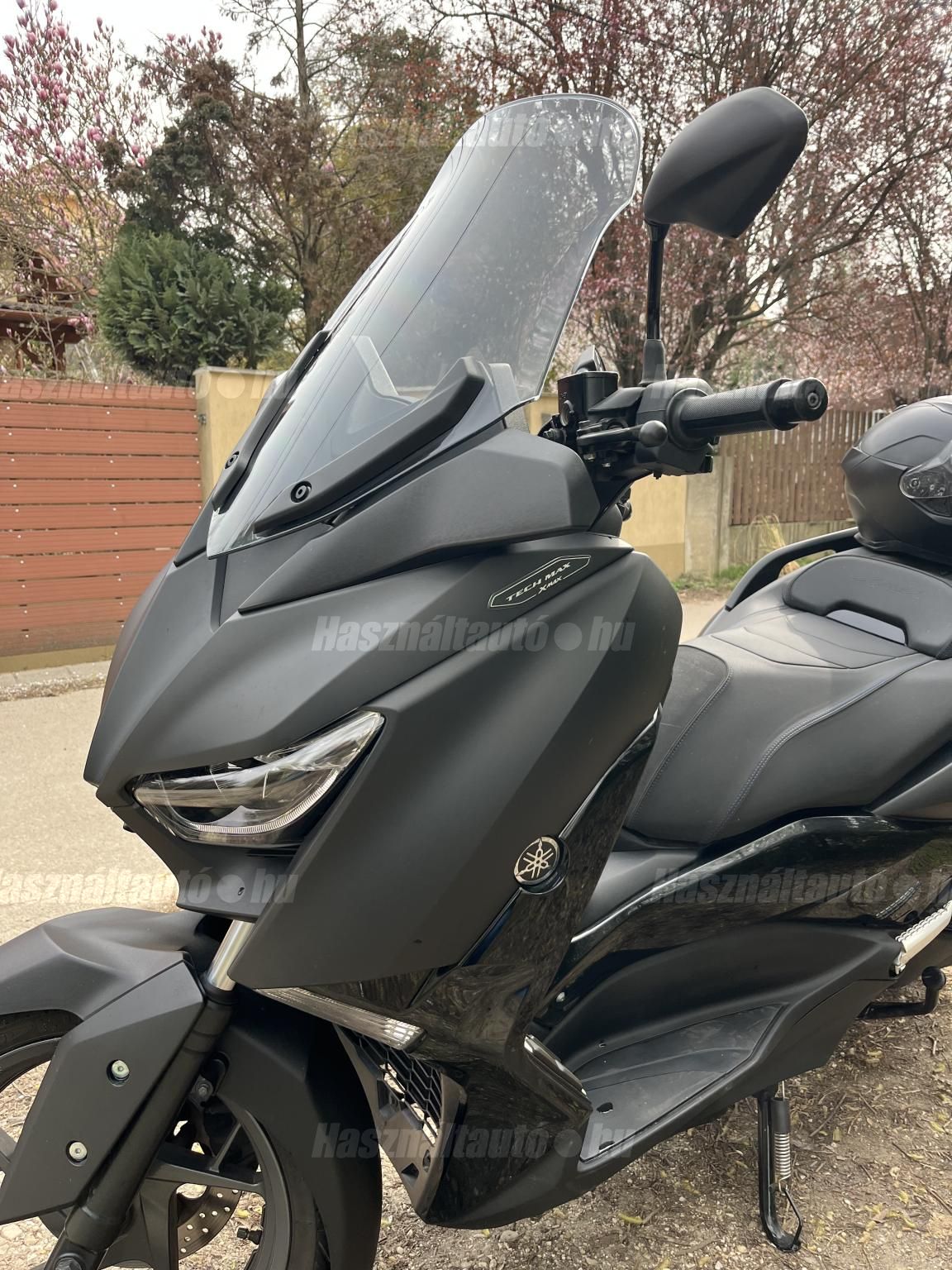 YAMAHA X-MAX 300 2020/8 - 1