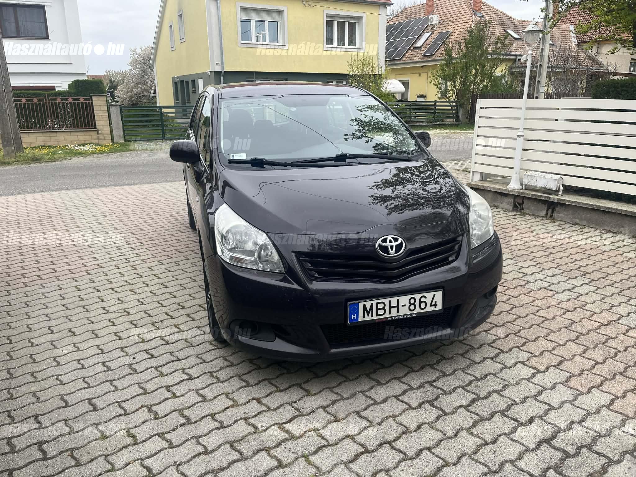 TOYOTA VERSO 2012/4 - 1