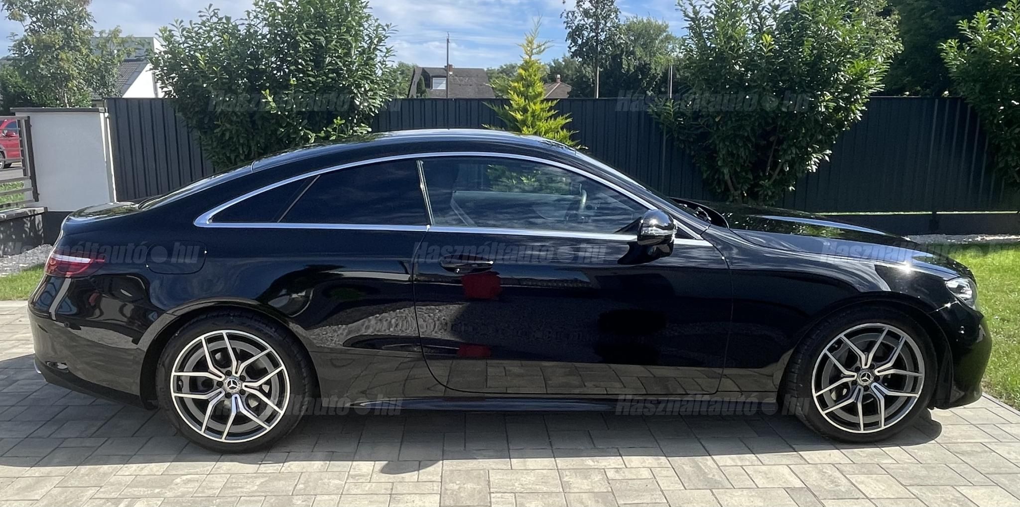 MERCEDES-BENZ E 200 2022/5 - 1