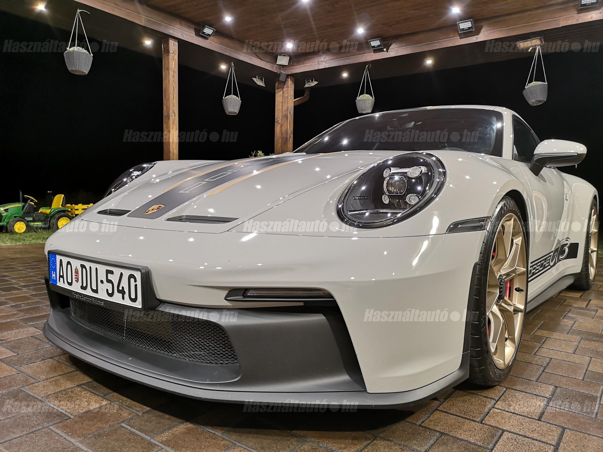 PORSCHE 911 2022/3 - 1