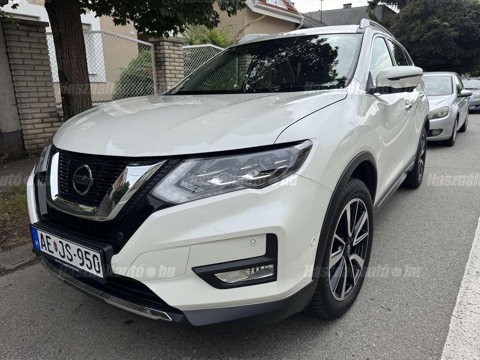 NISSAN X-TRAIL 2018/6 - 1