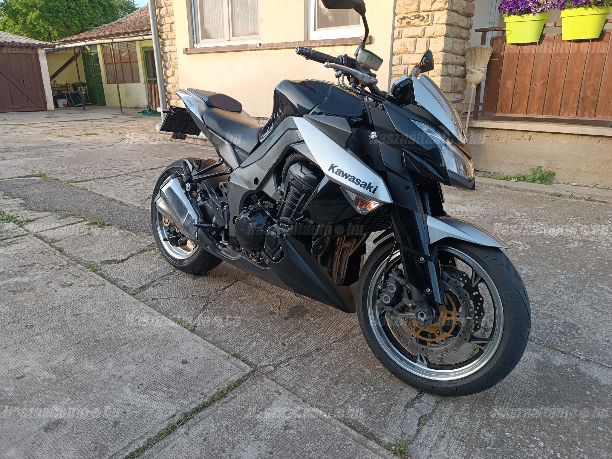 KAWASAKI Z 1000 2011/5 - 1