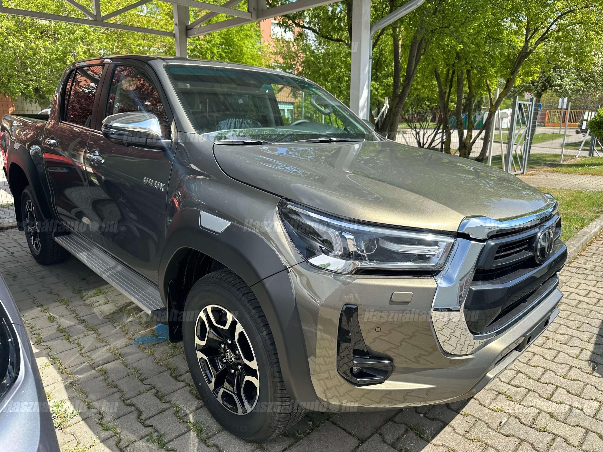TOYOTA HILUX 2026 - 1