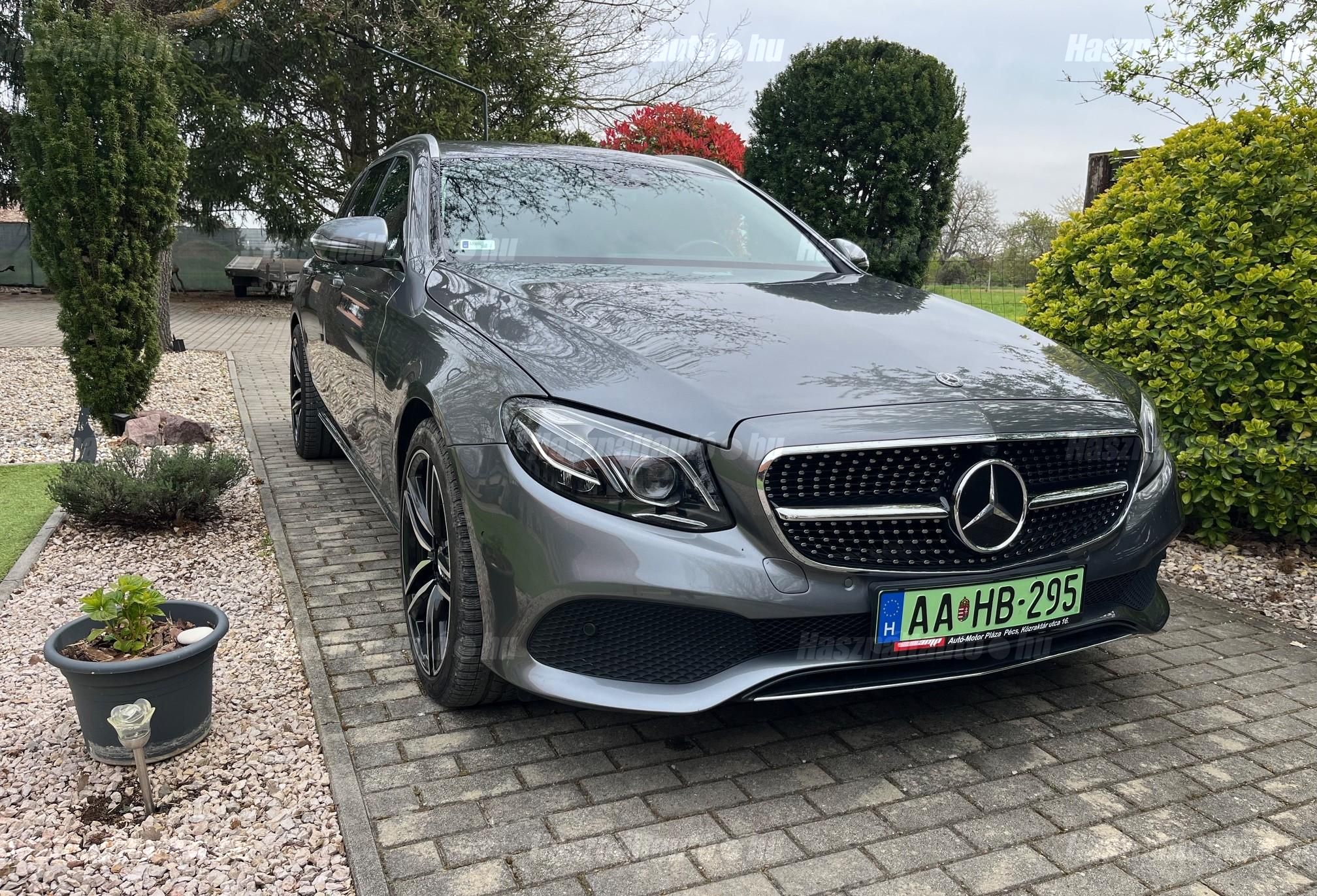 MERCEDES-BENZ E-OSZTÁLY 2019/7 - 1