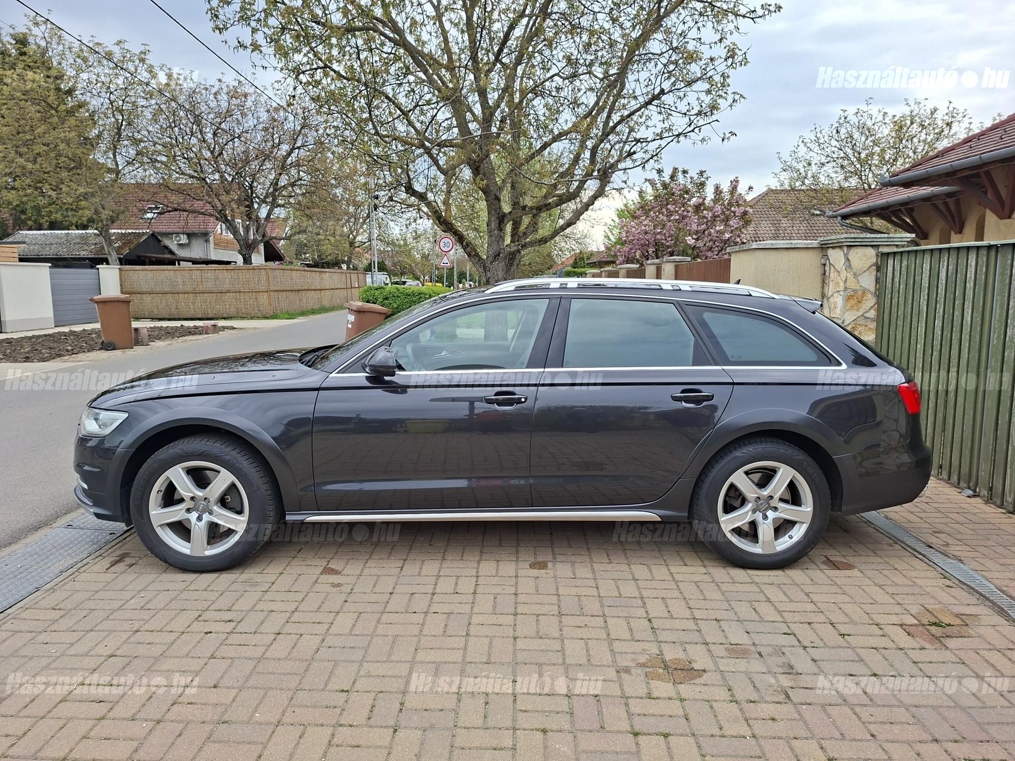 AUDI A6 ALLROAD 2013/9 - 1