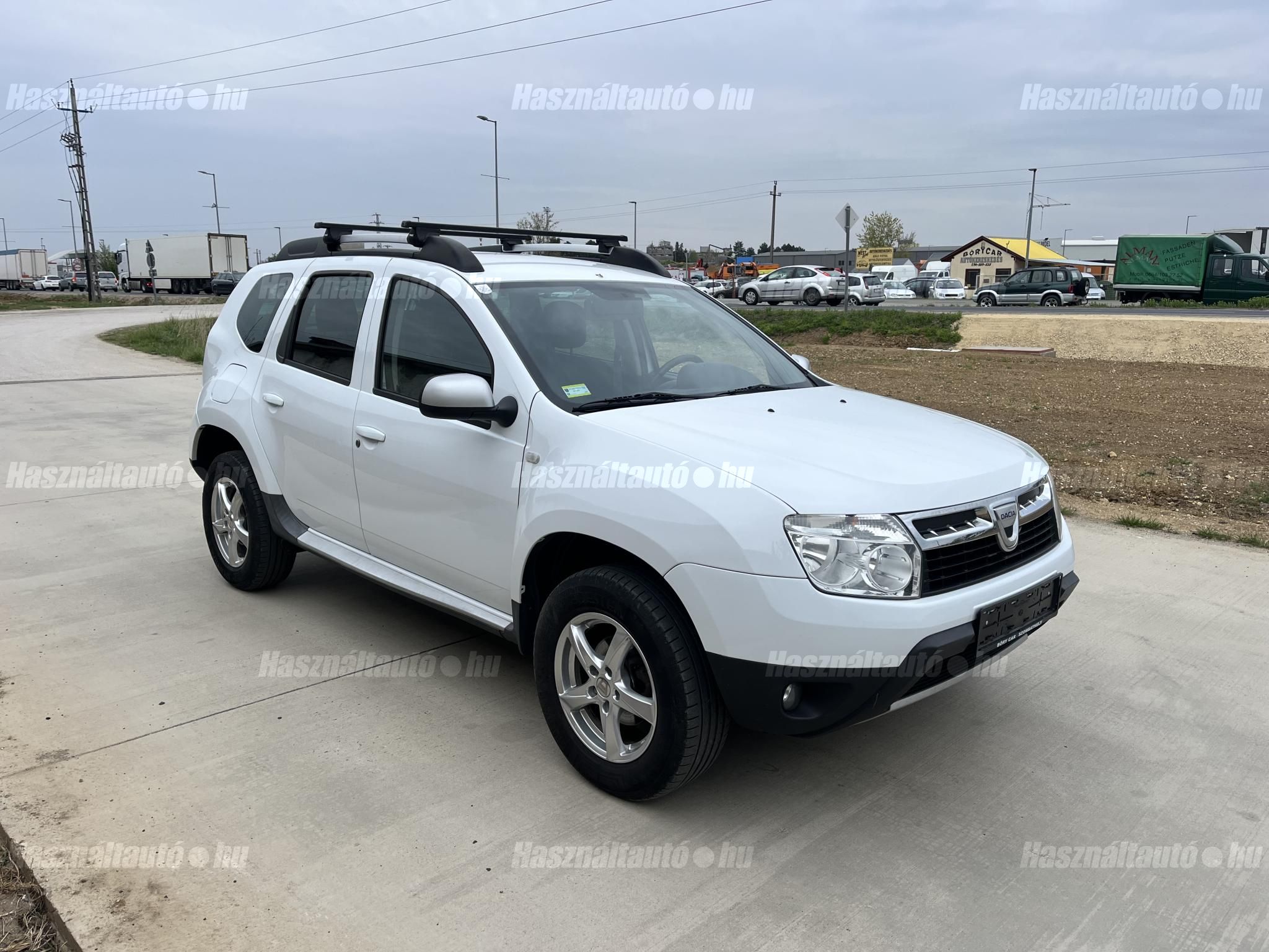 DACIA DUSTER 2011/7 - 1