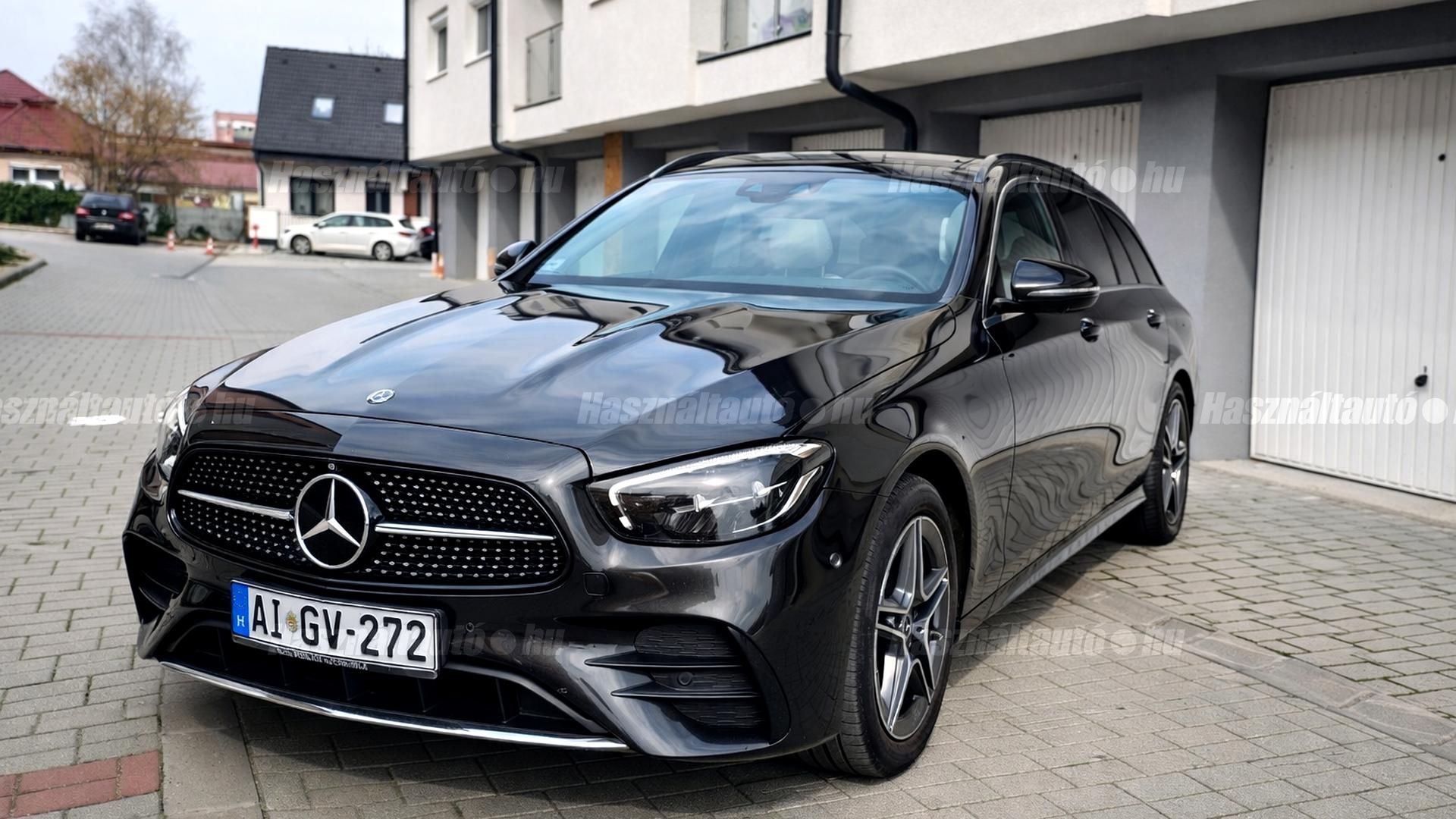 MERCEDES-BENZ E 300 2022/2 - 1