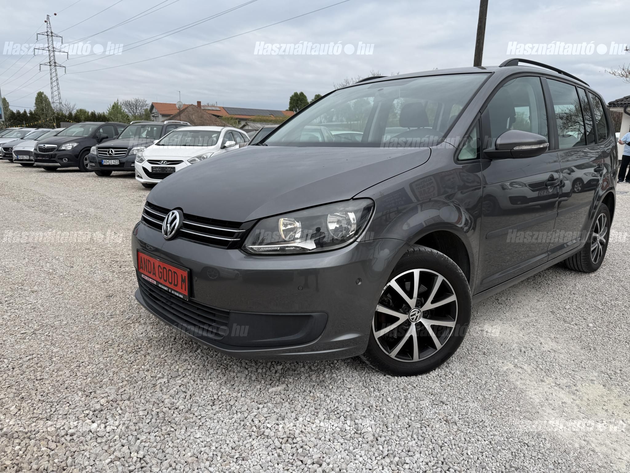 VOLKSWAGEN TOURAN 2014/2 - 1