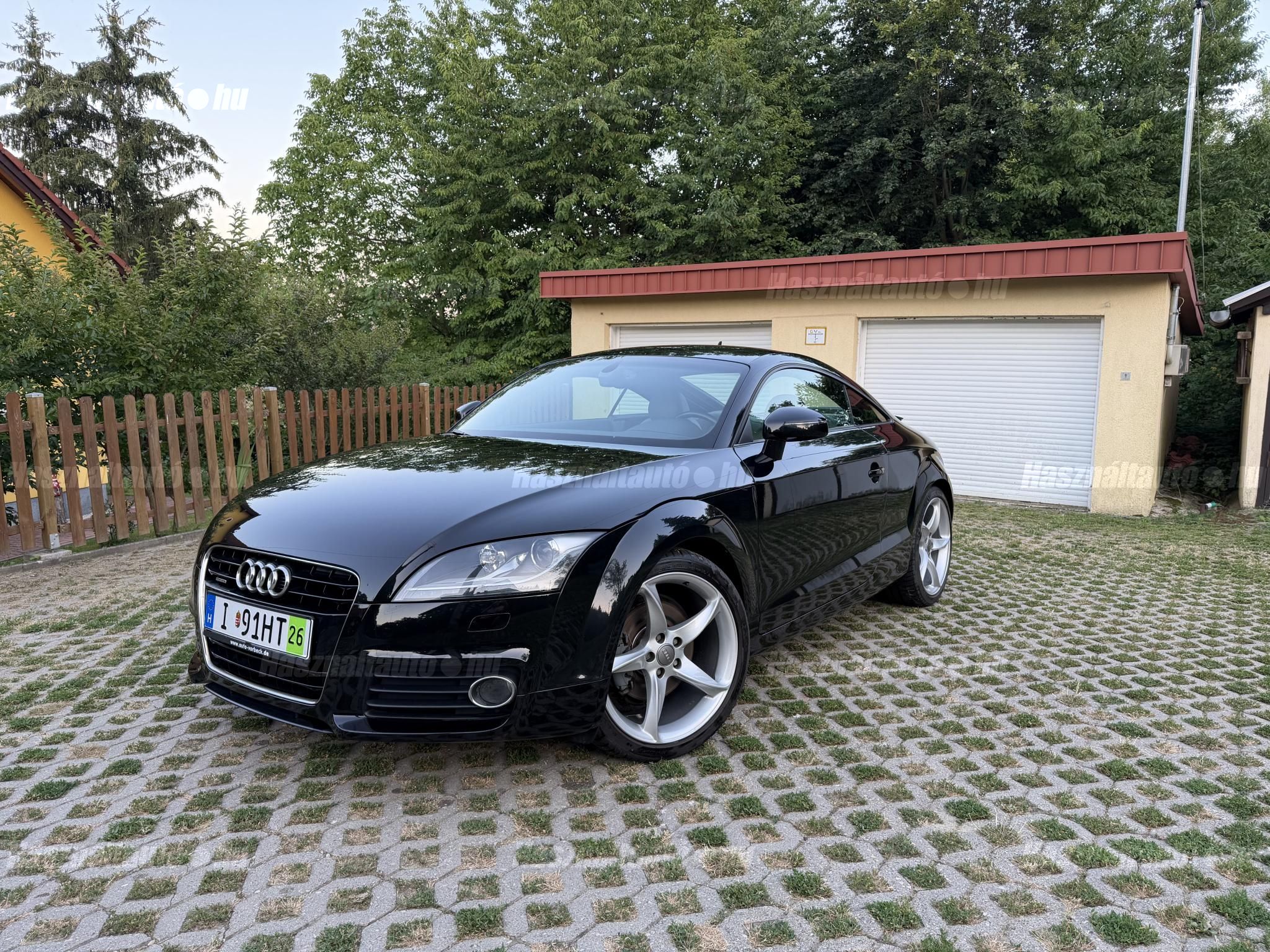 AUDI TT 2012 - 1