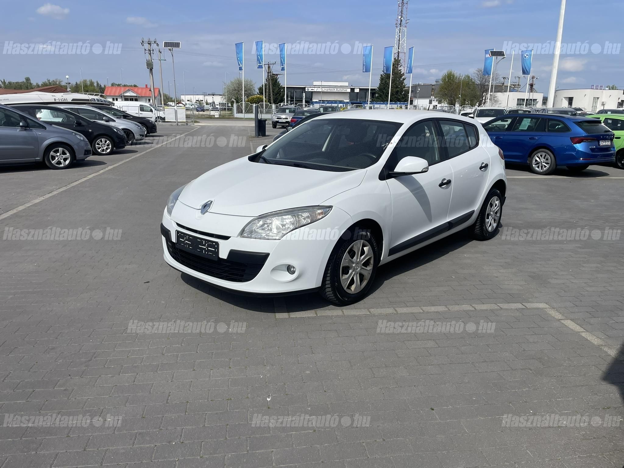 RENAULT MEGANE 2010/9 - 1