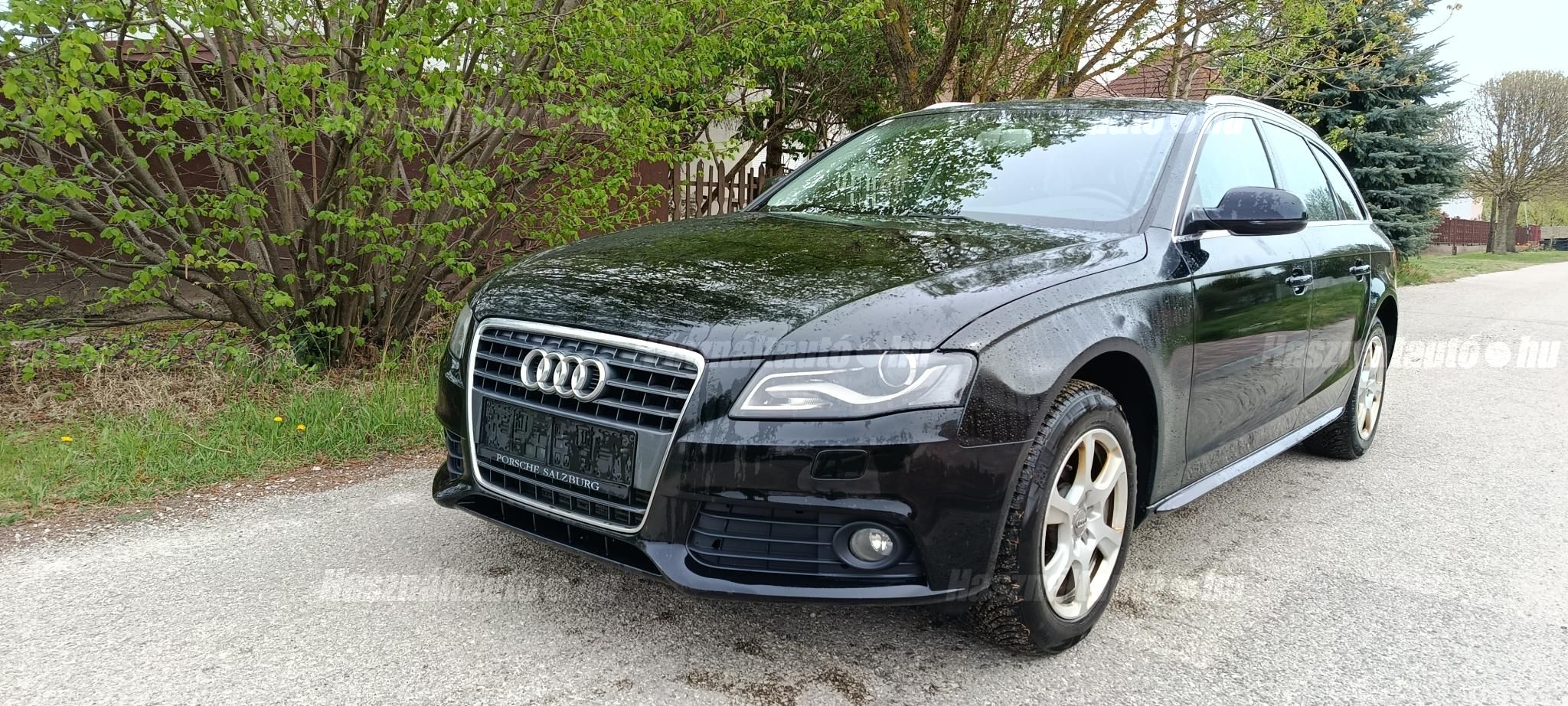 AUDI A4 2010/7 - 1