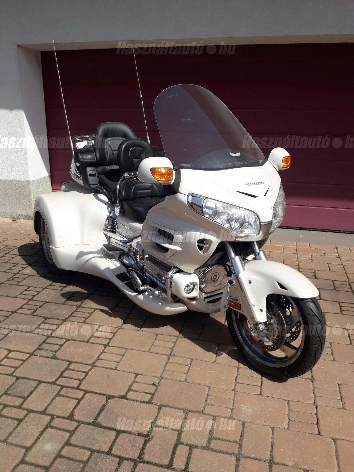 HONDA GL 1800 (GOLD WING) 2008/12 - 1