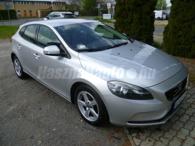 VOLVO V40 2014/2 - 1