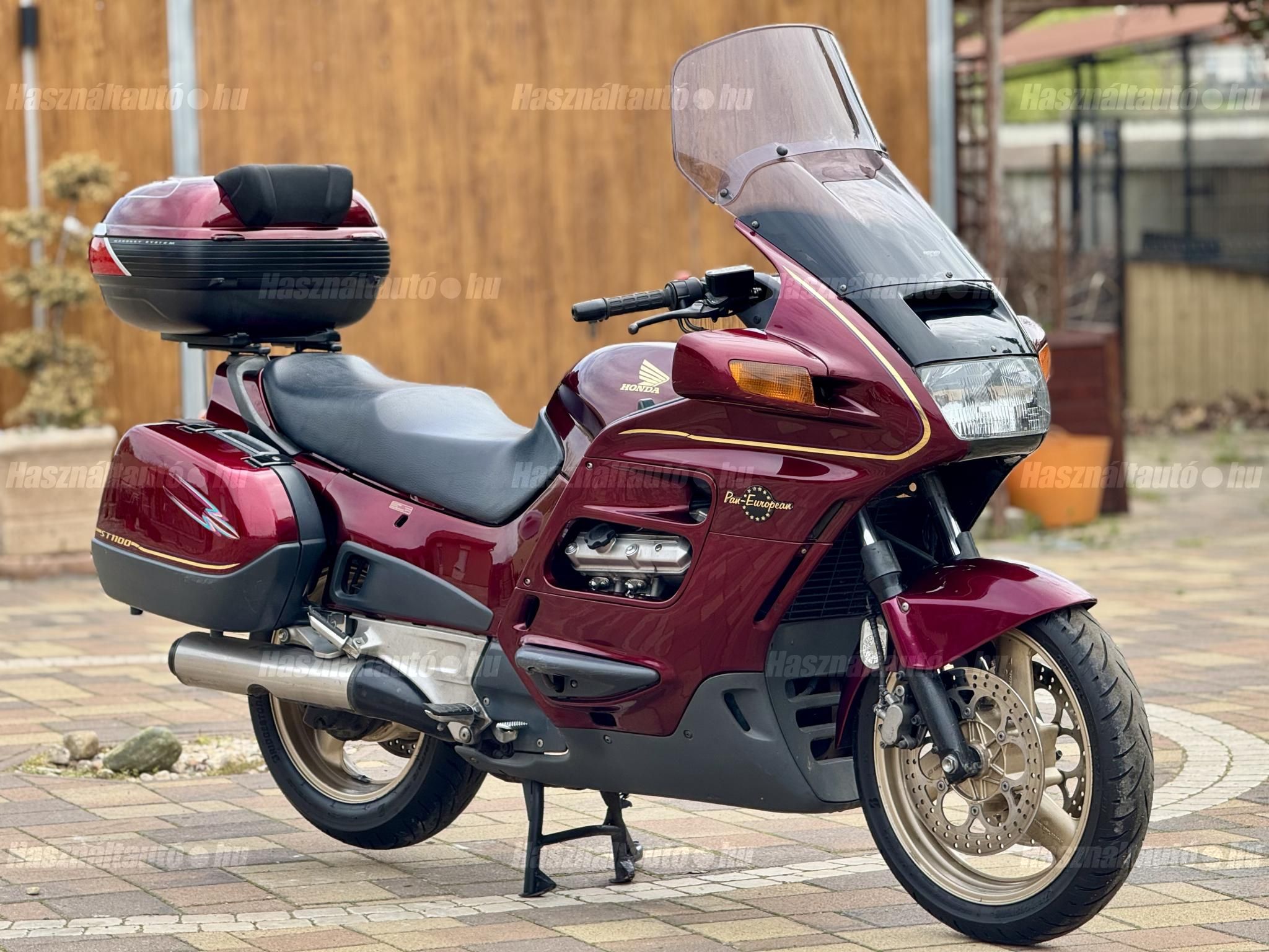 HONDA ST 1100 PAN EUROPEAN 1999/8 - 1
