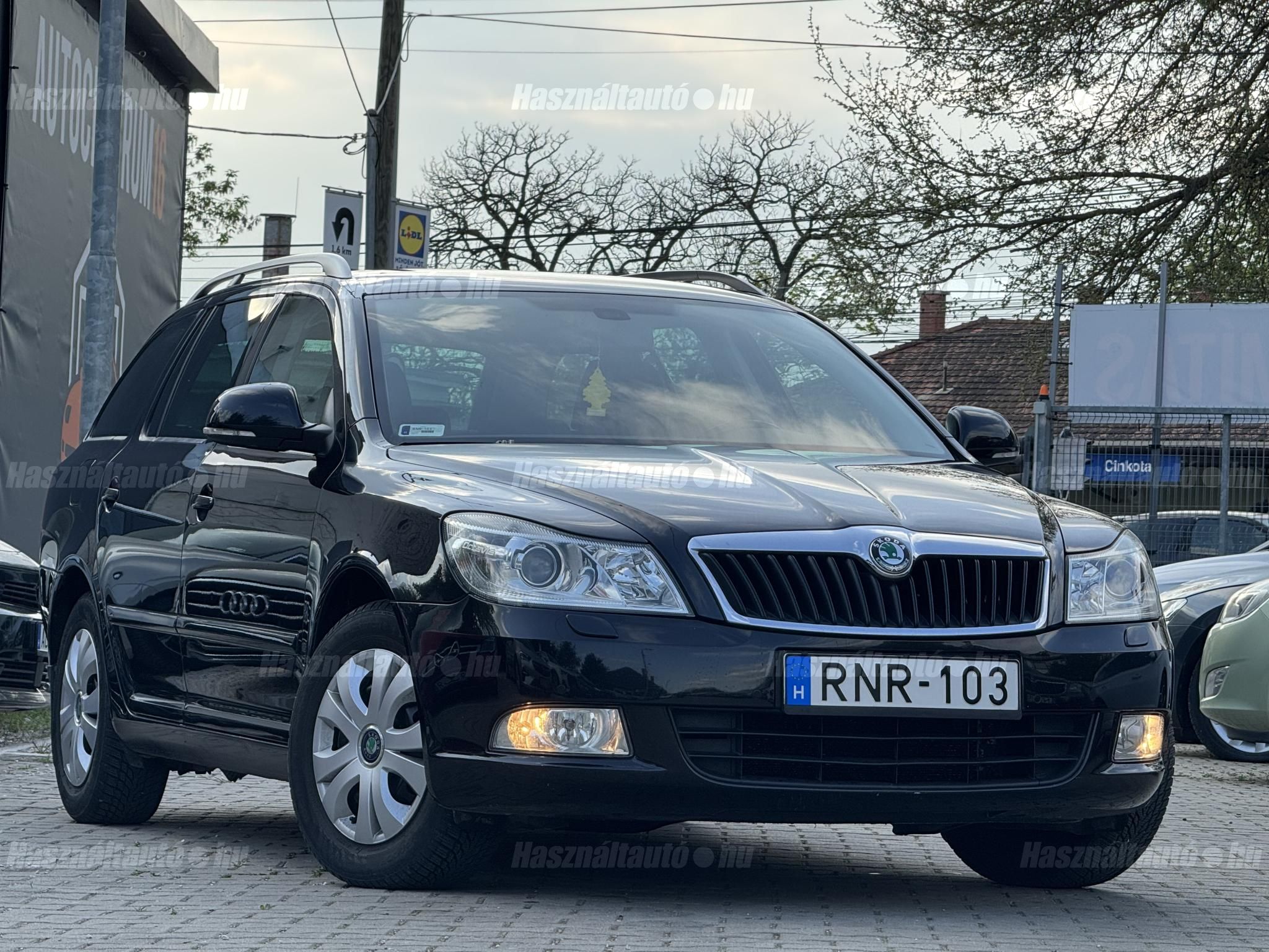 SKODA OCTAVIA 2012/5 - 1
