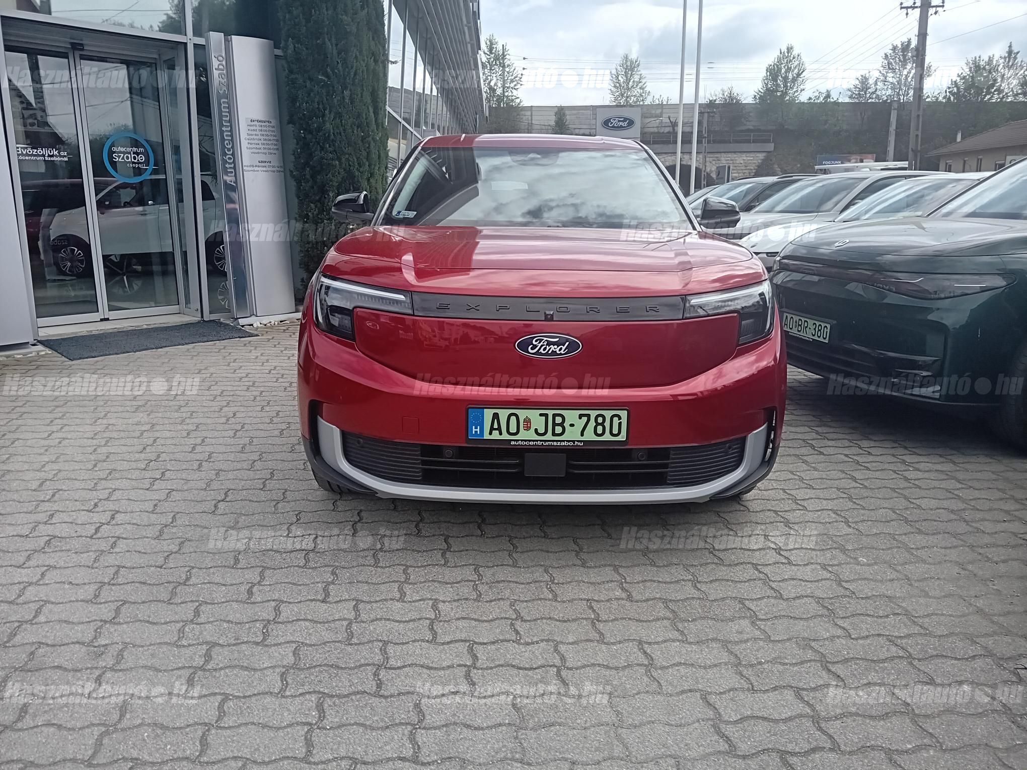 FORD EXPLORER 2024 - 1