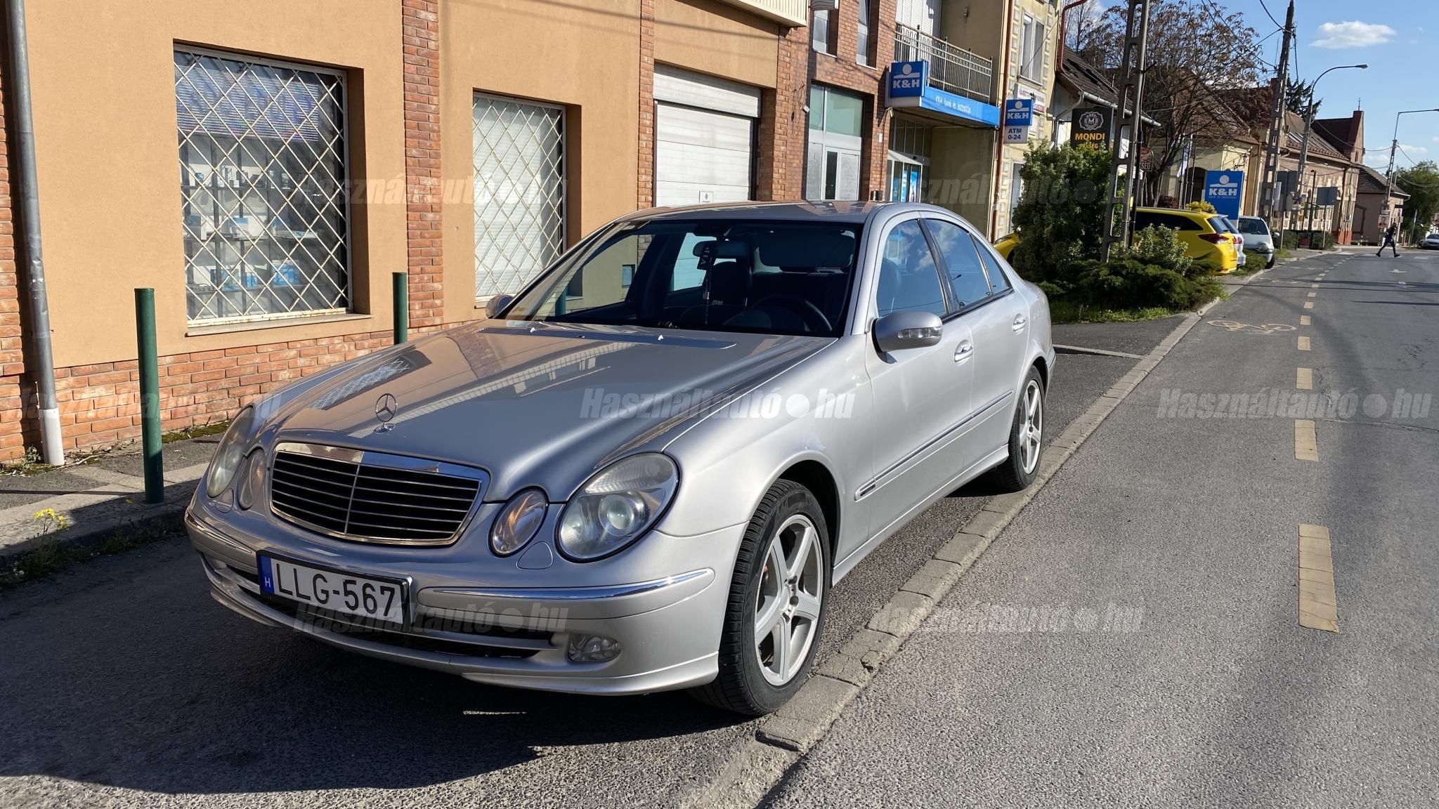 MERCEDES-BENZ E 240 2002/11 - 1