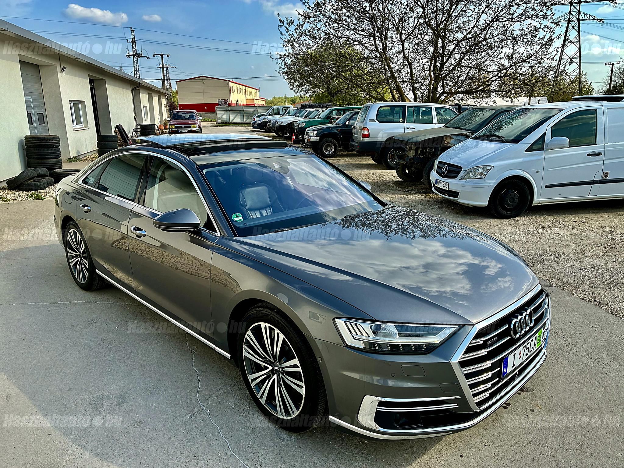 AUDI A8 2018/11 - 1