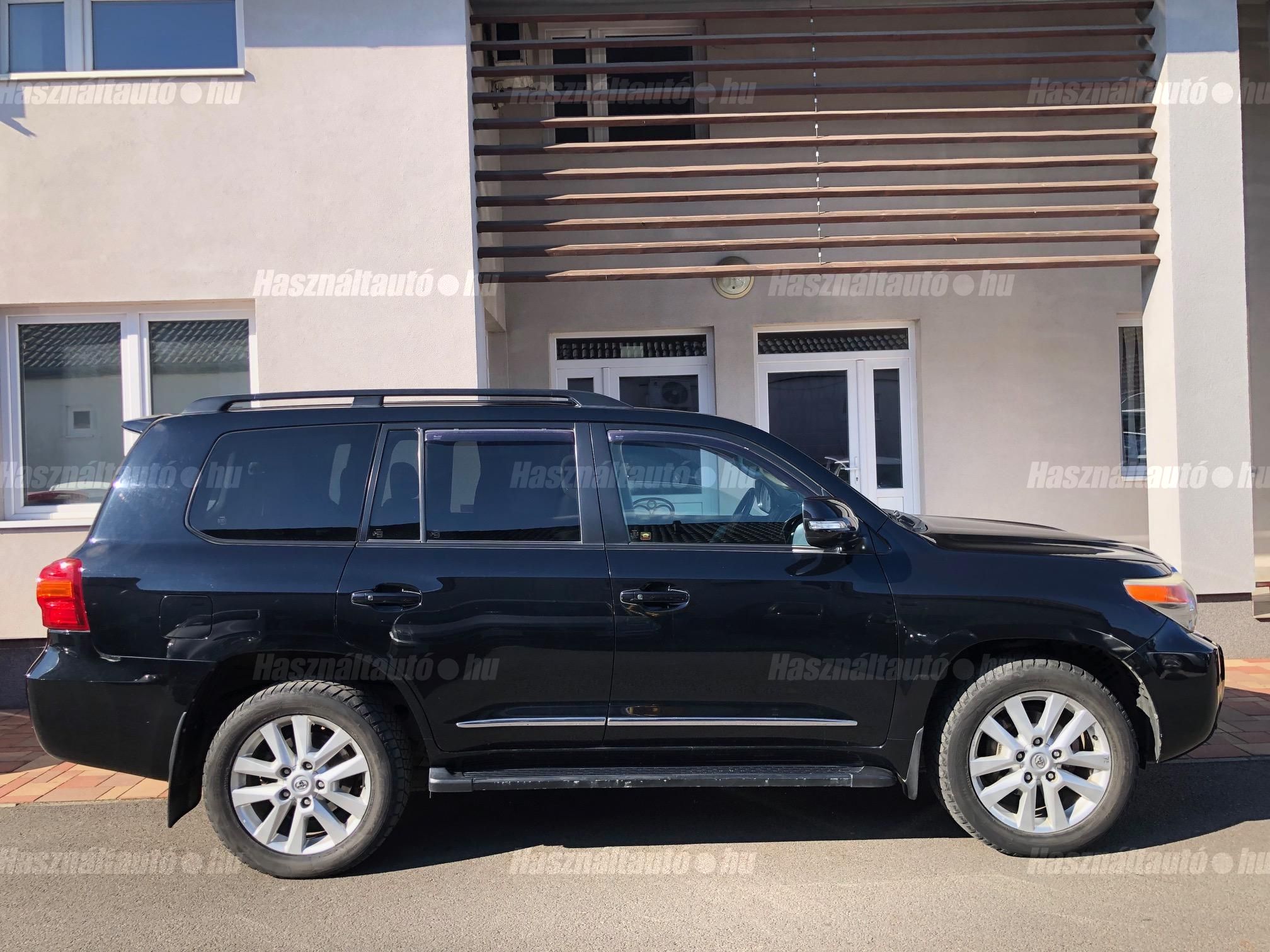 TOYOTA LAND CRUISER 2012/9 - 1