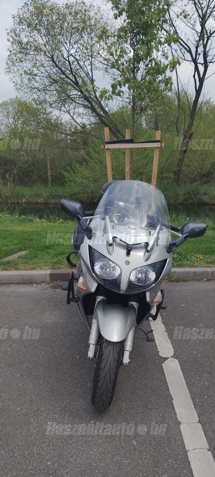 YAMAHA FJR 1300 A 2008/11 - 1