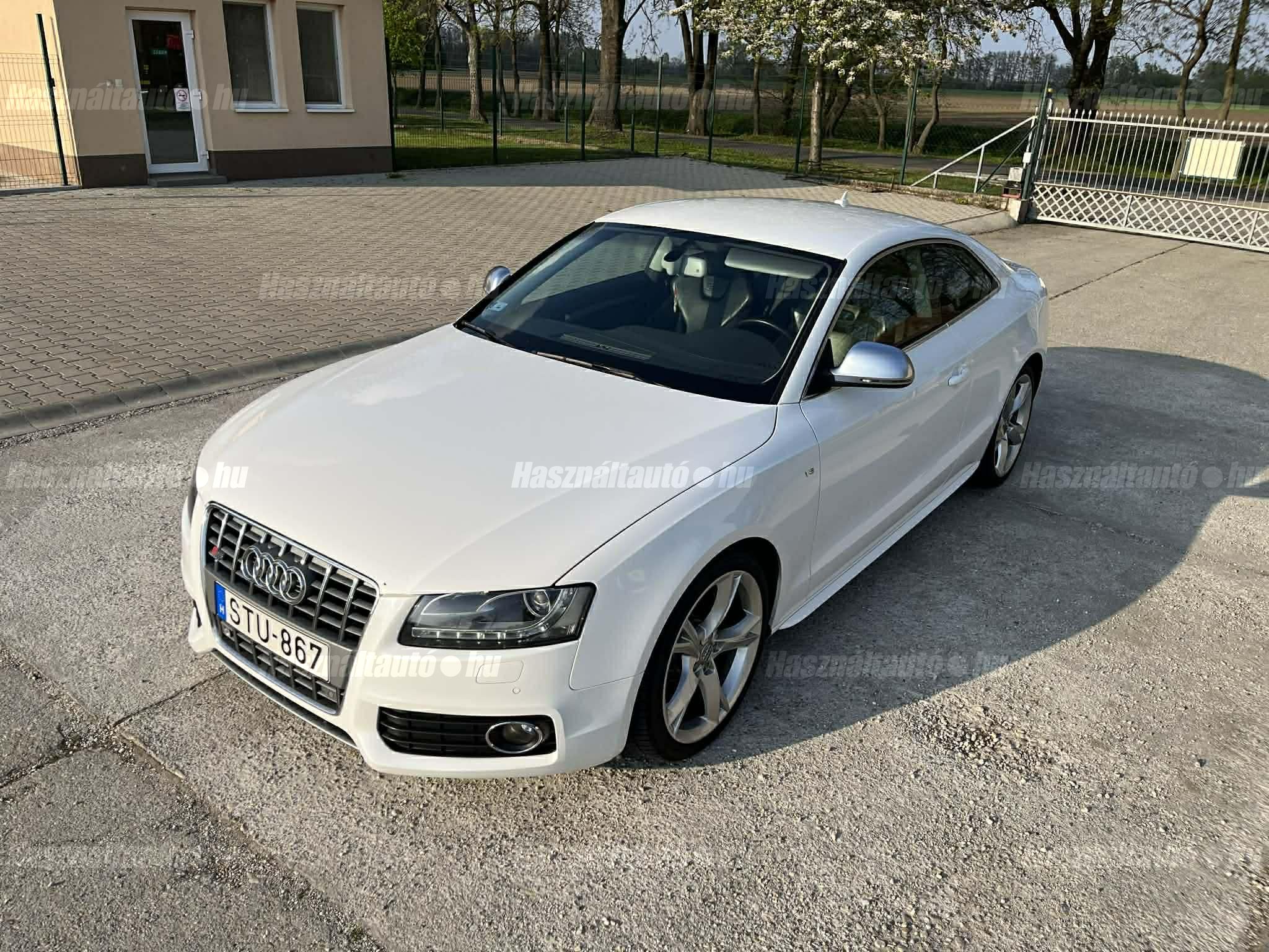 AUDI S5 2008/6 - 1