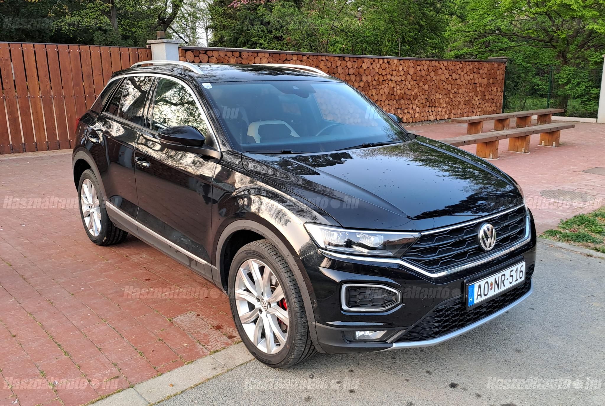 VOLKSWAGEN T-ROC 2019/3 - 1
