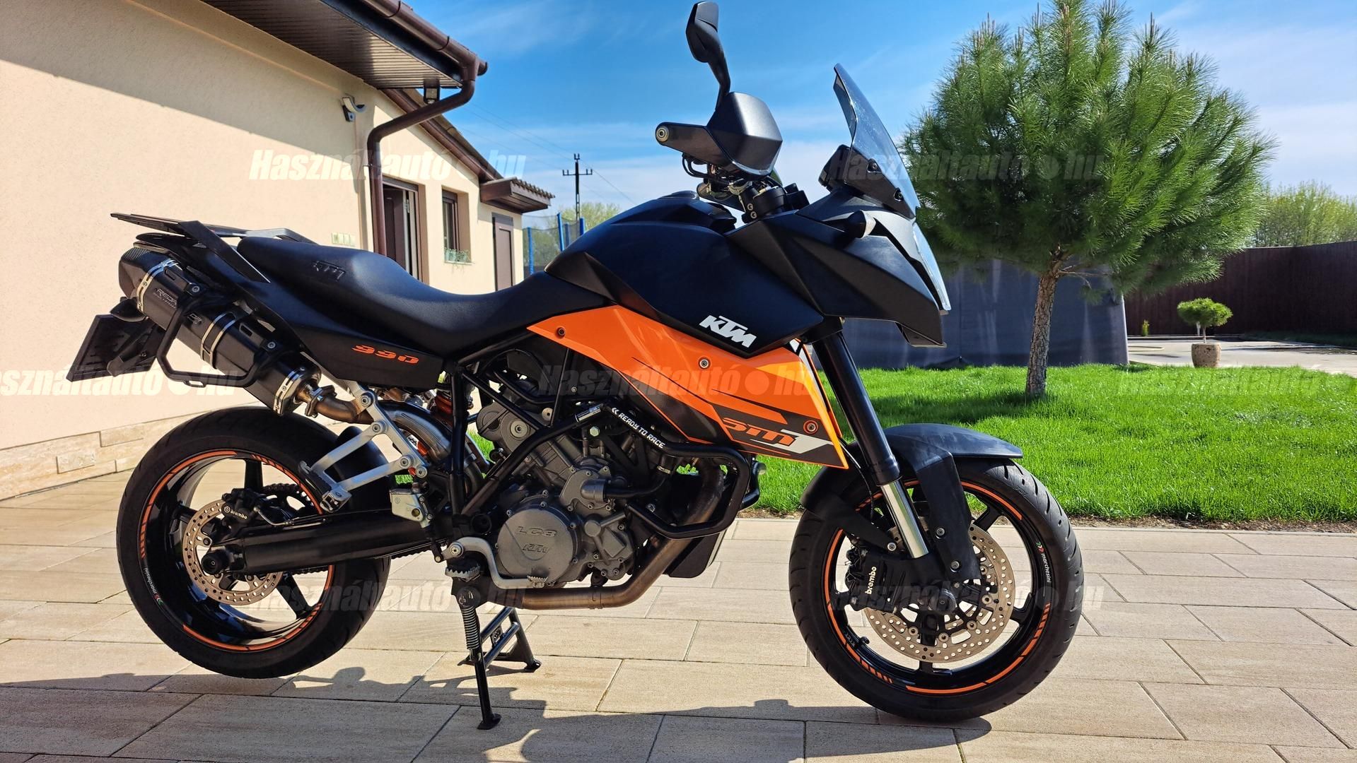 KTM 990 SUPERMOTO 2010/5 - 1