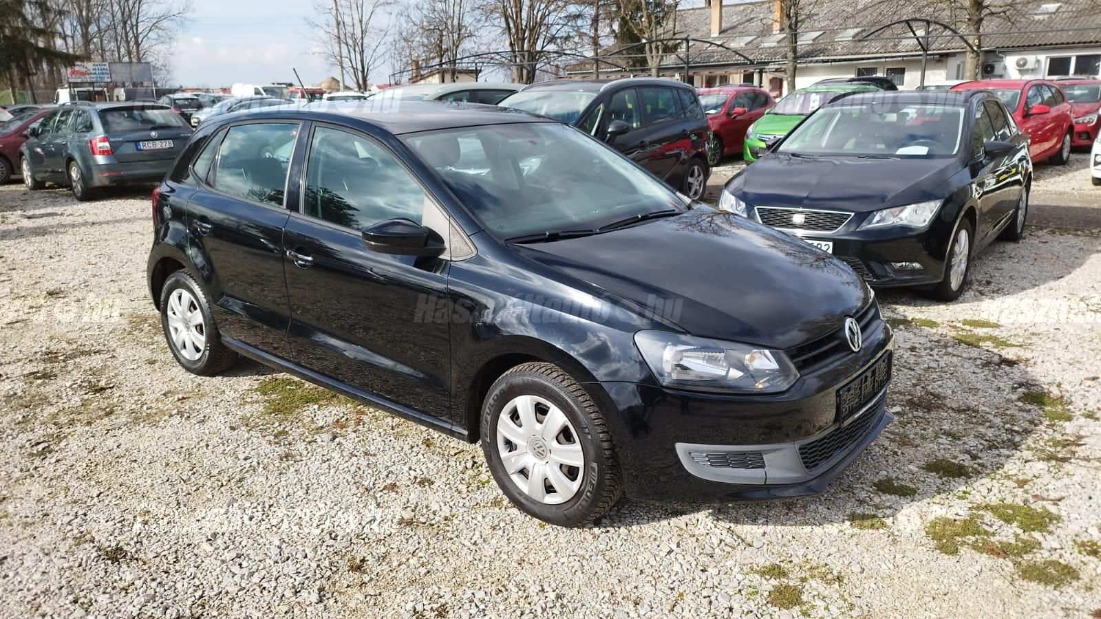 VOLKSWAGEN POLO 2010 - 1