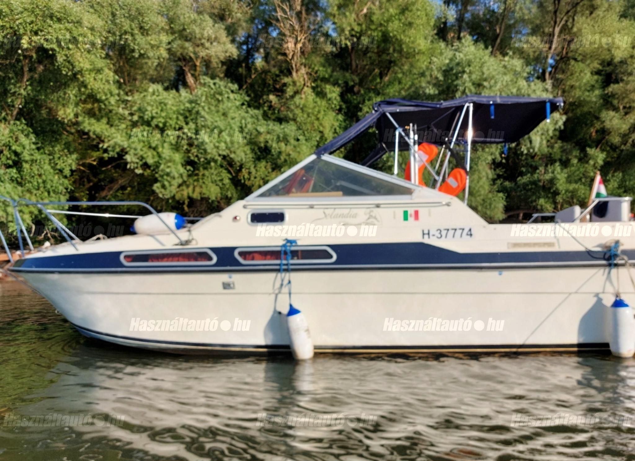 FAIRLINE 2000 - 1
