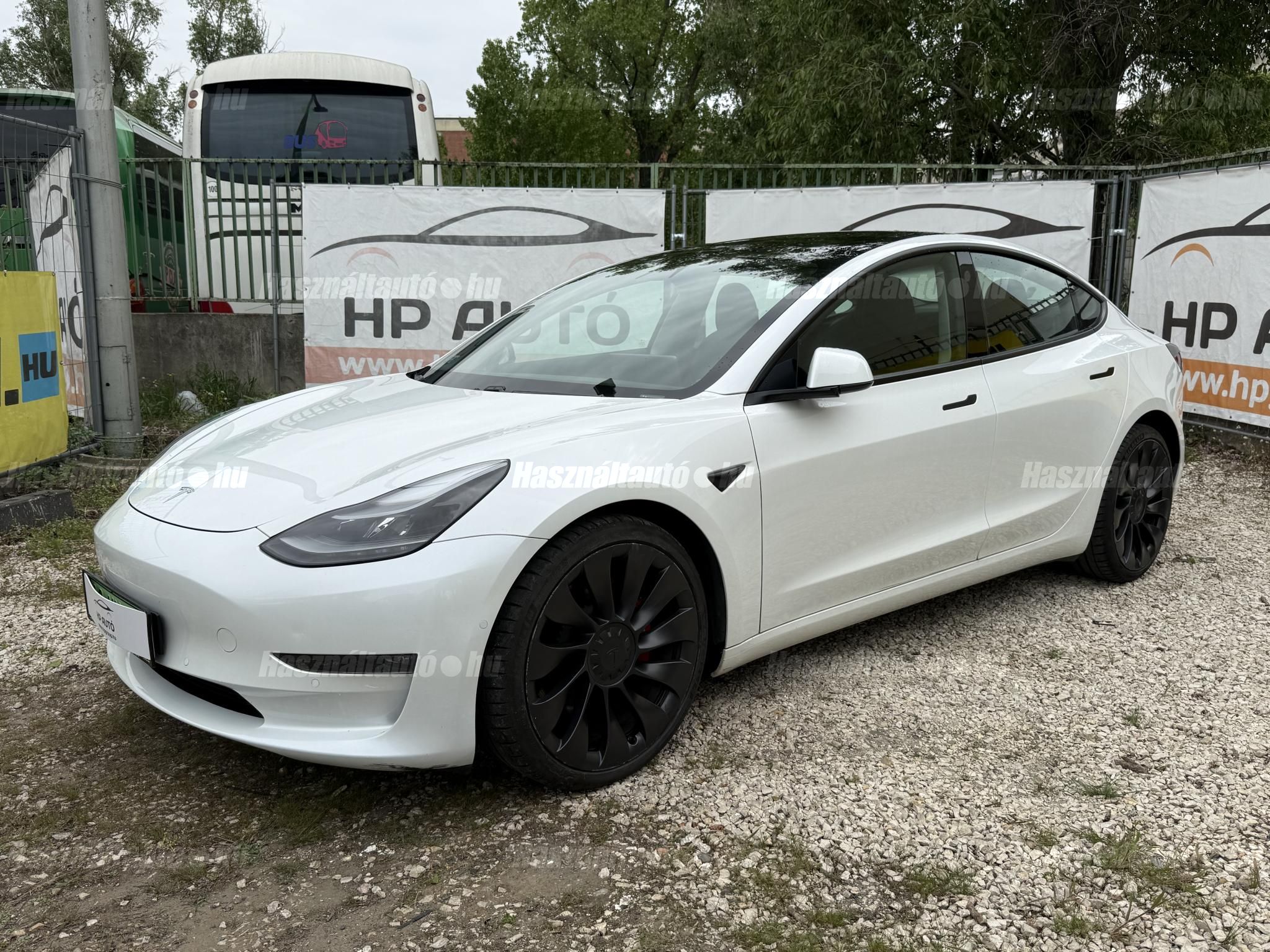 TESLA MODEL 3 2021/6 - 1