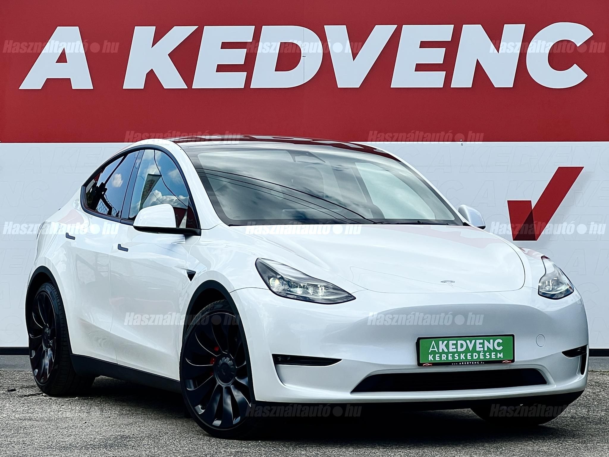 TESLA MODEL Y 2022/12 - 1