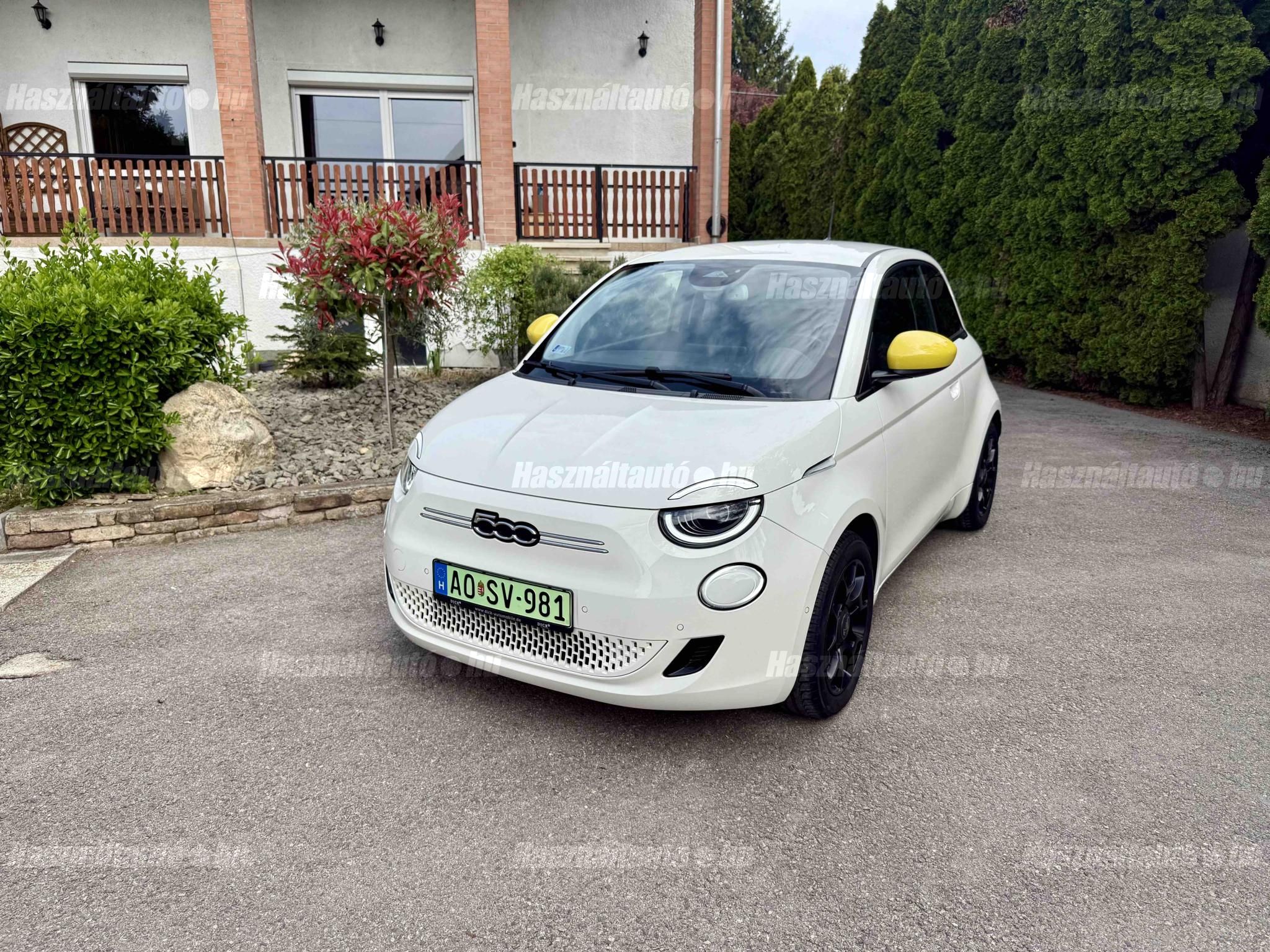 FIAT 500 2021/10 - 1