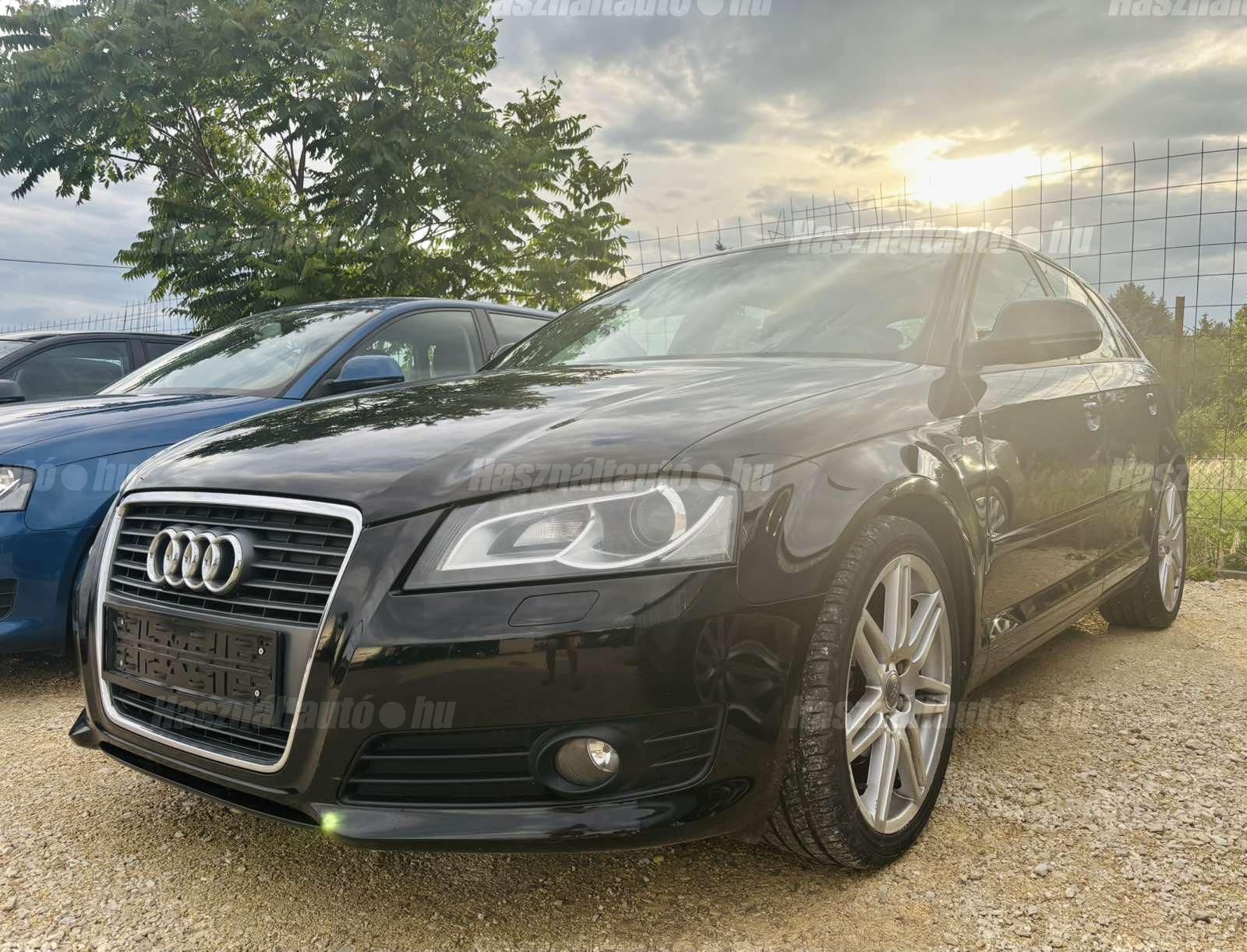AUDI A3 2010/10 - 1