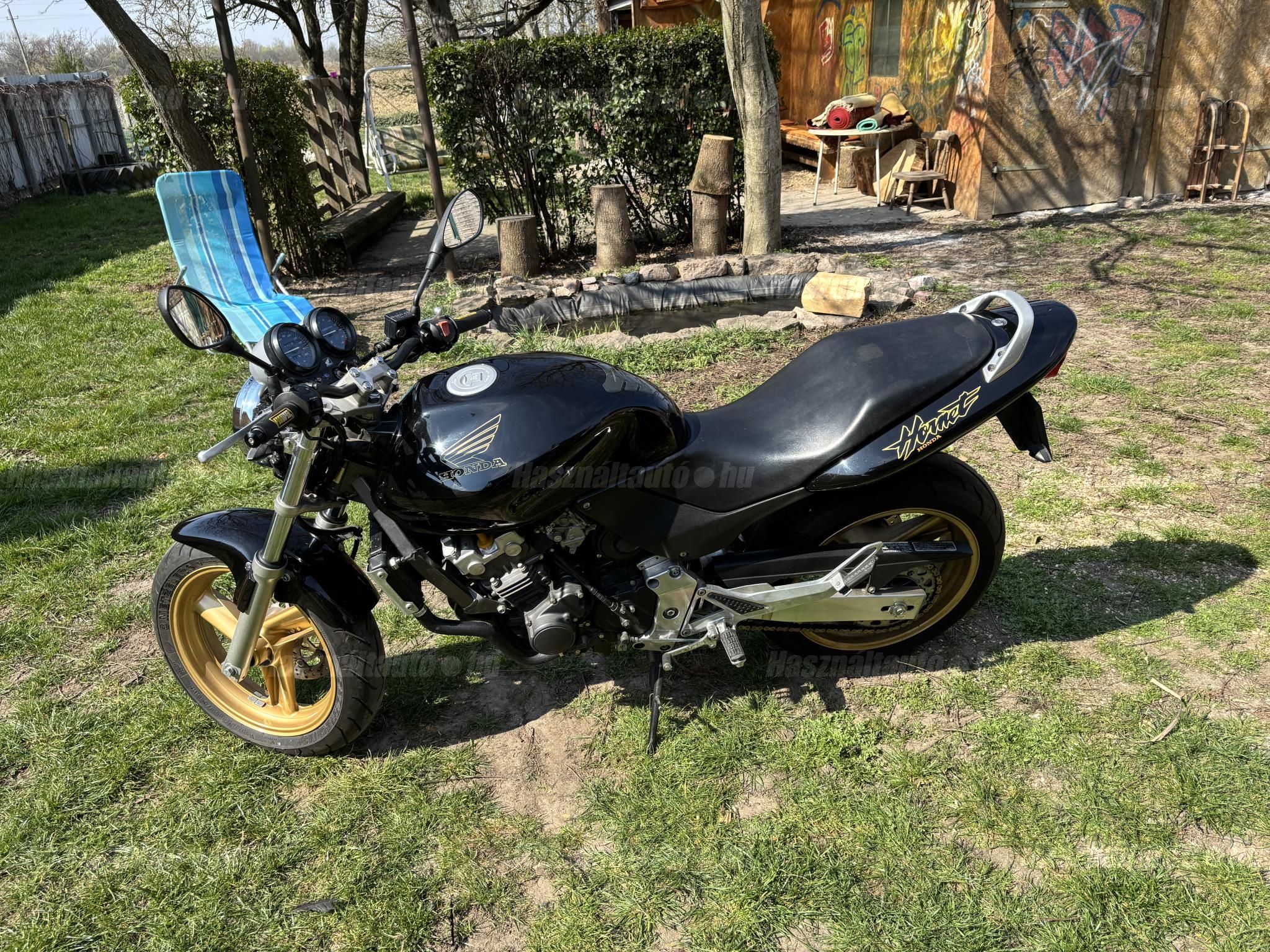HONDA CB 250 F 2004 - 1