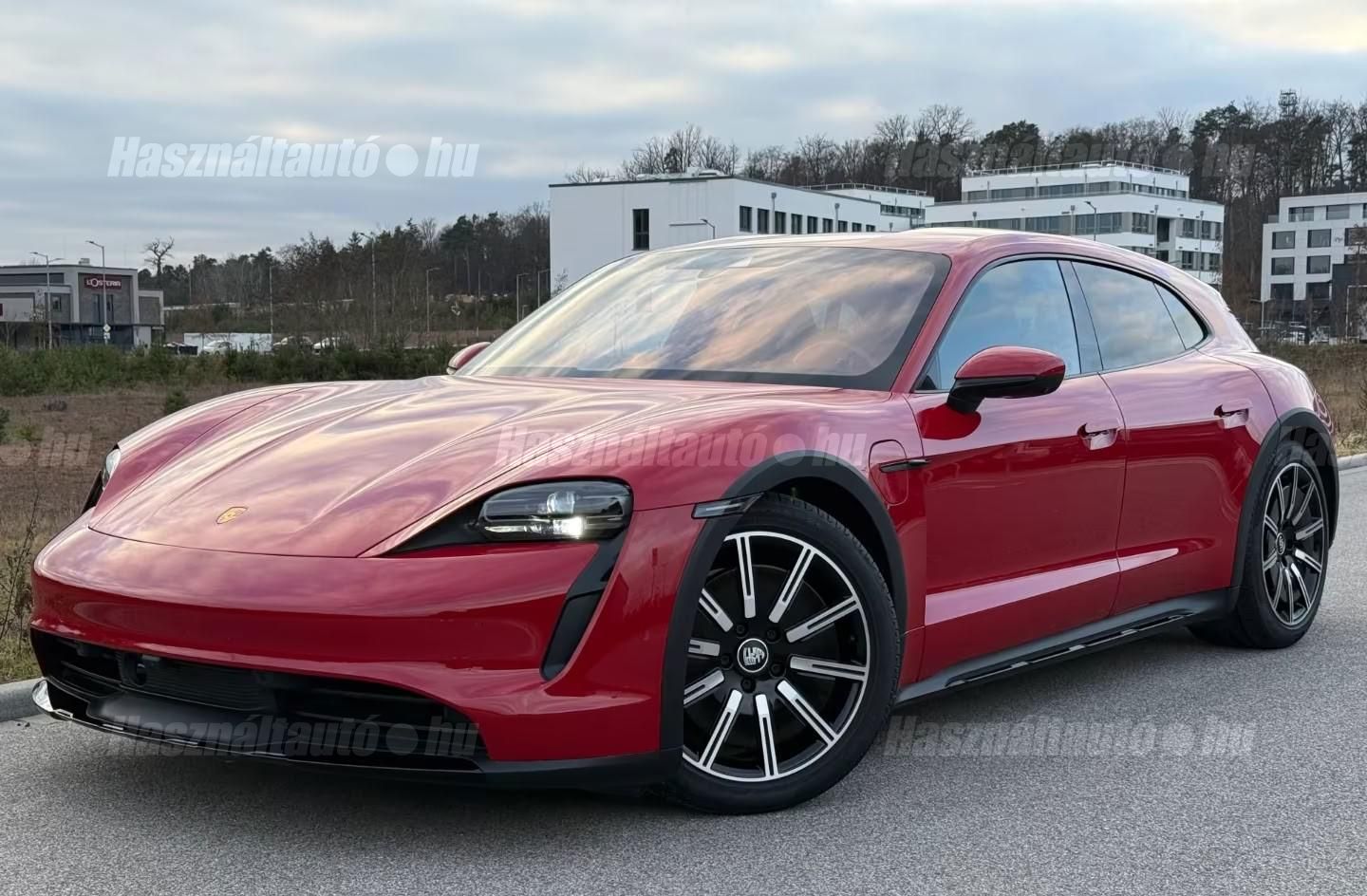 PORSCHE TAYCAN 2022/11 - 1
