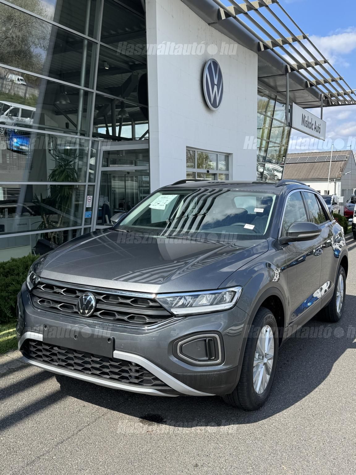 VOLKSWAGEN T-ROC 2025 - 1