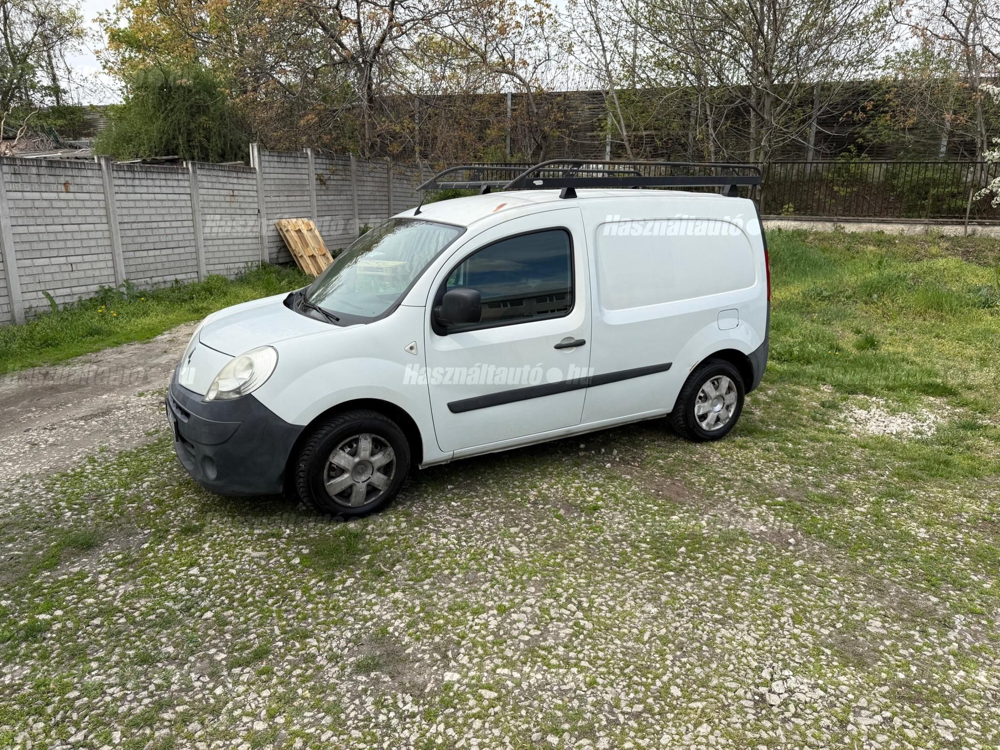 RENAULT KANGOO 2012/9 - 1