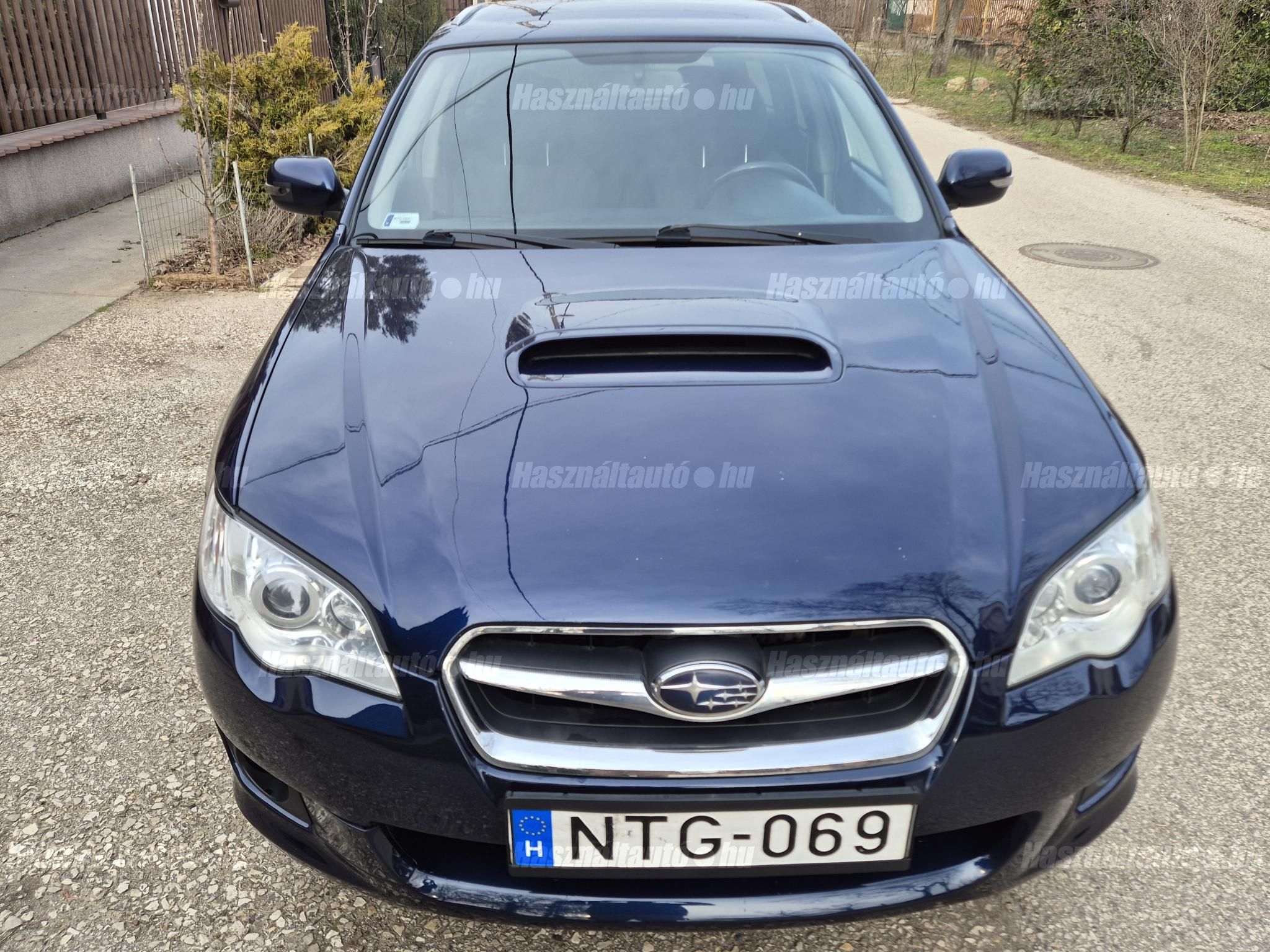 SUBARU LEGACY 2008/9 - 1