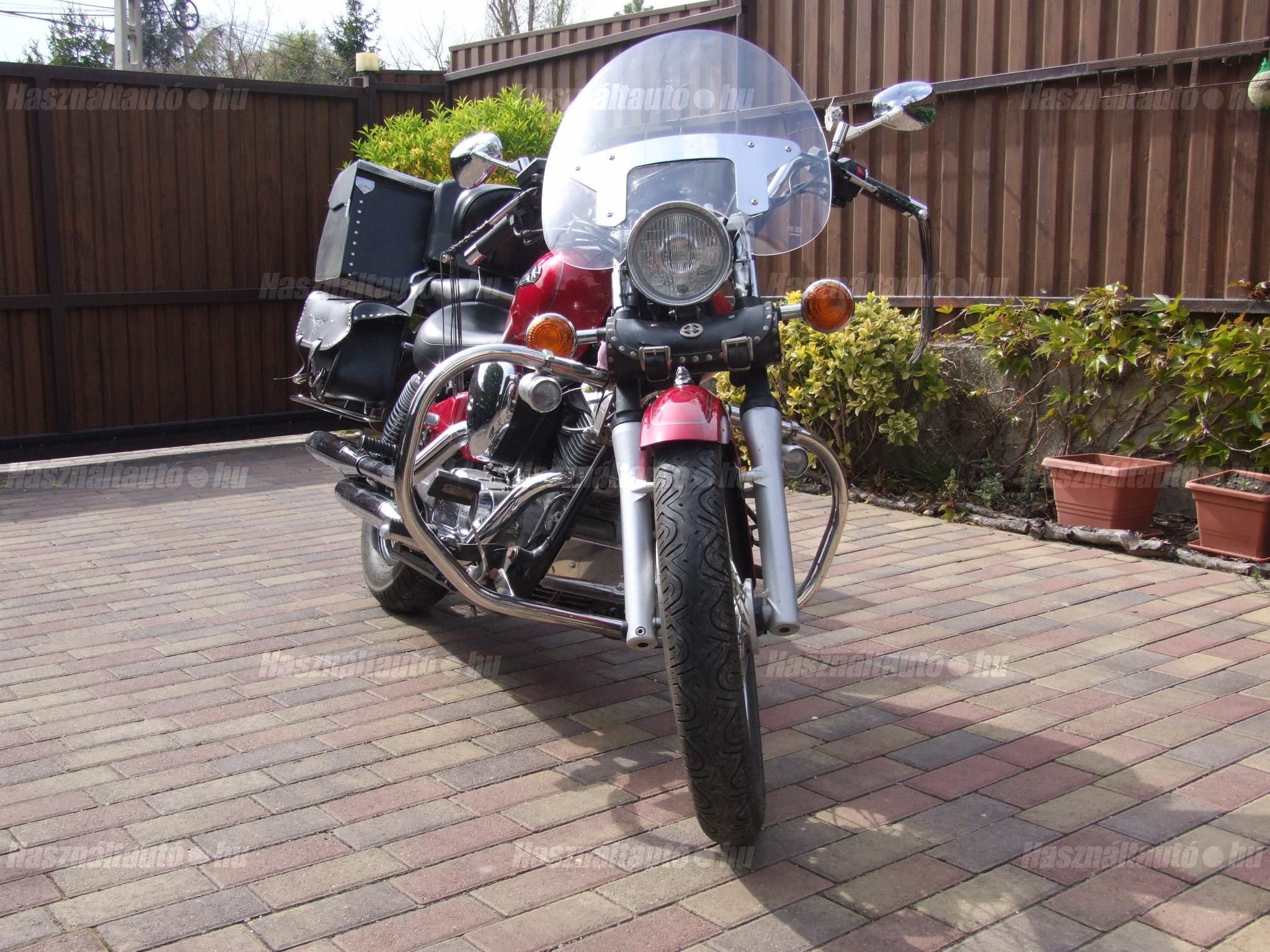 YAMAHA XVS 2003 - 1