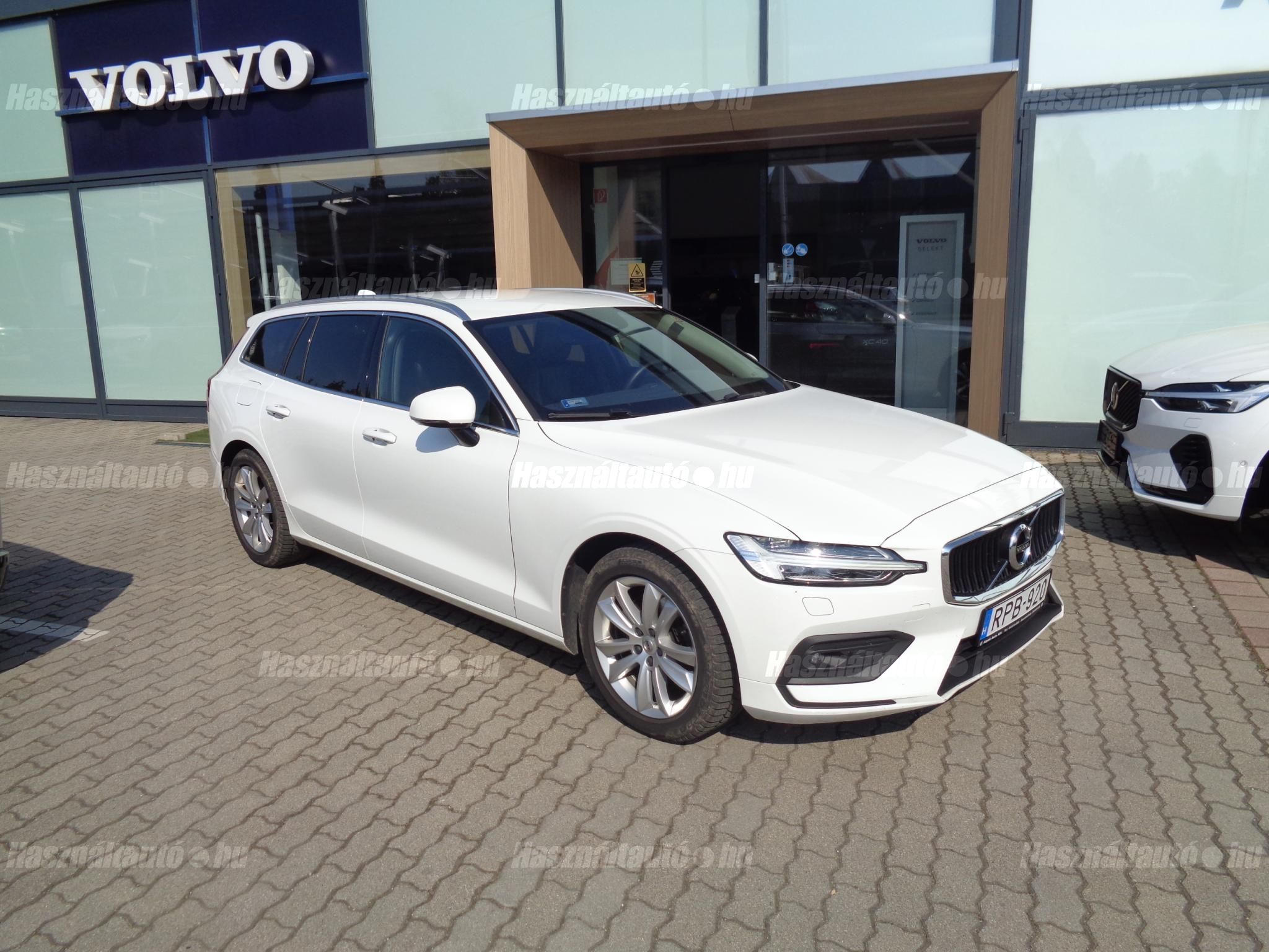 VOLVO V60 2019/8 - 1
