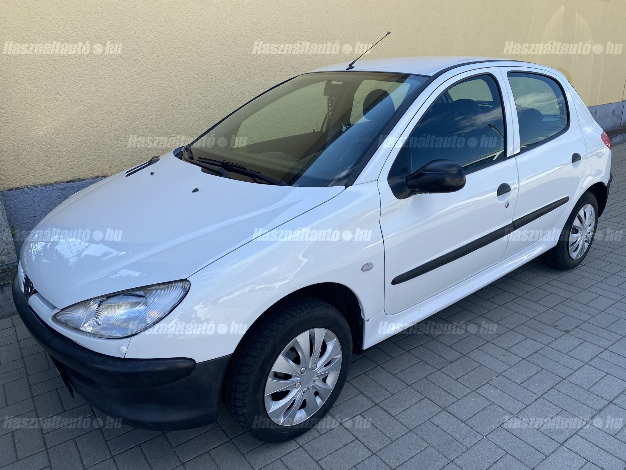PEUGEOT 206 2001/4 - 1
