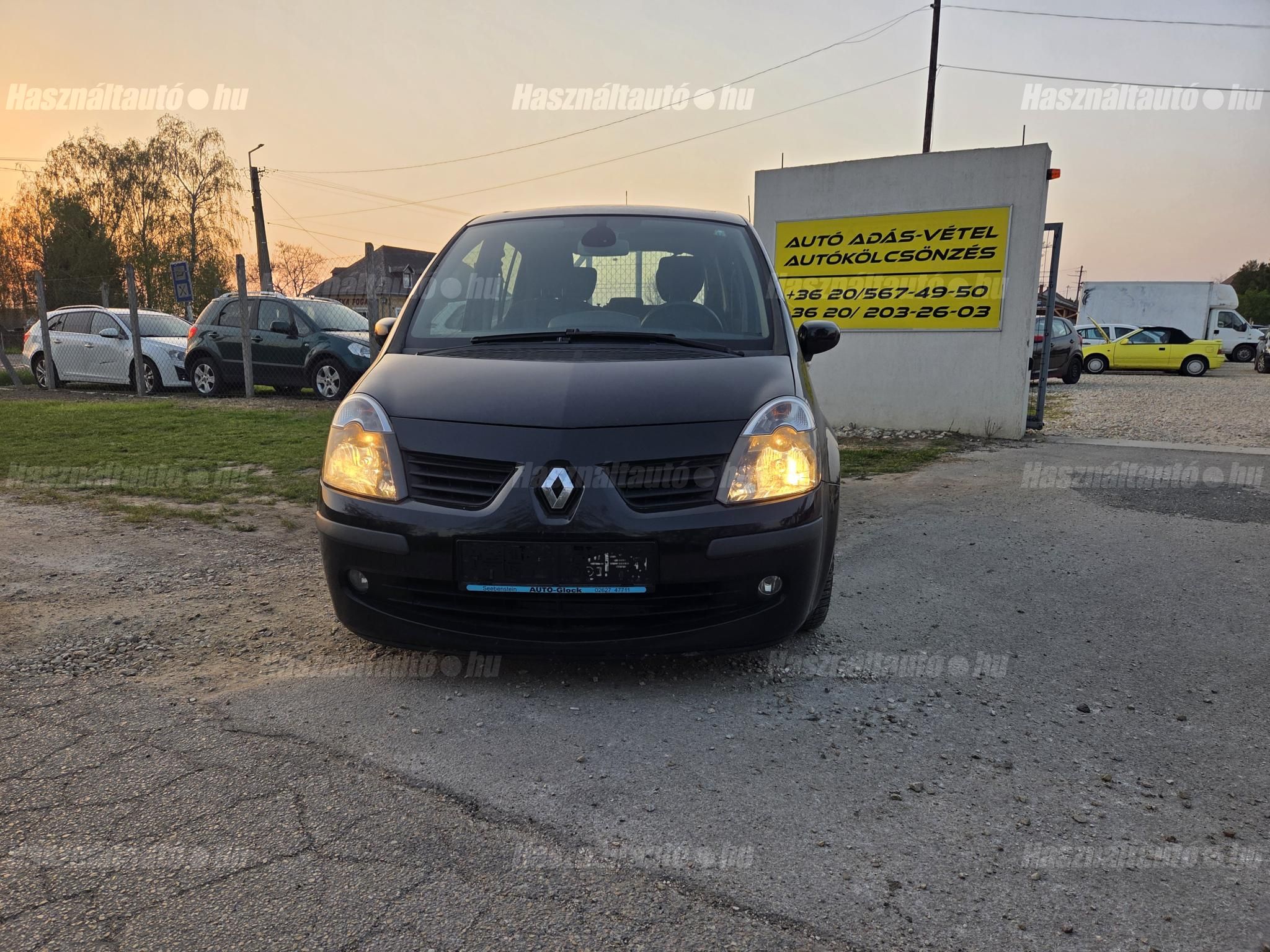 RENAULT MODUS 2006/5 - 1