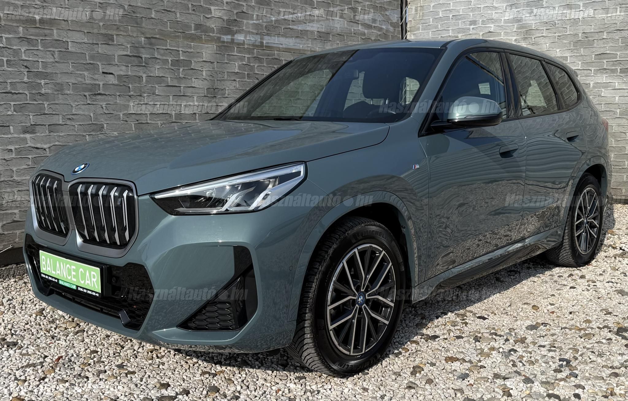 BMW IX1 2023/8 - 1